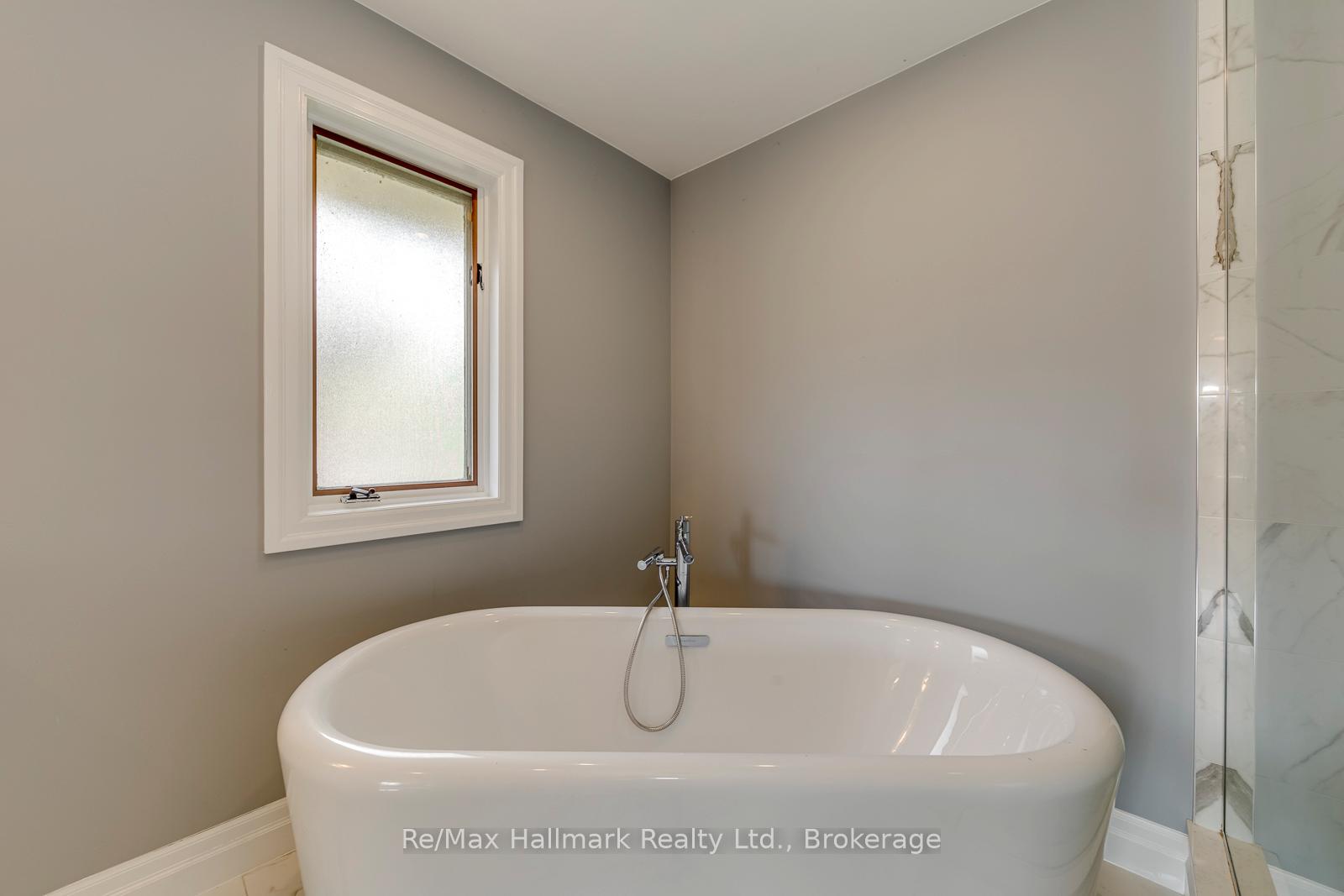 Photo 30 of 2251 Bennington Gate, Oakville, Ford — HOMEH