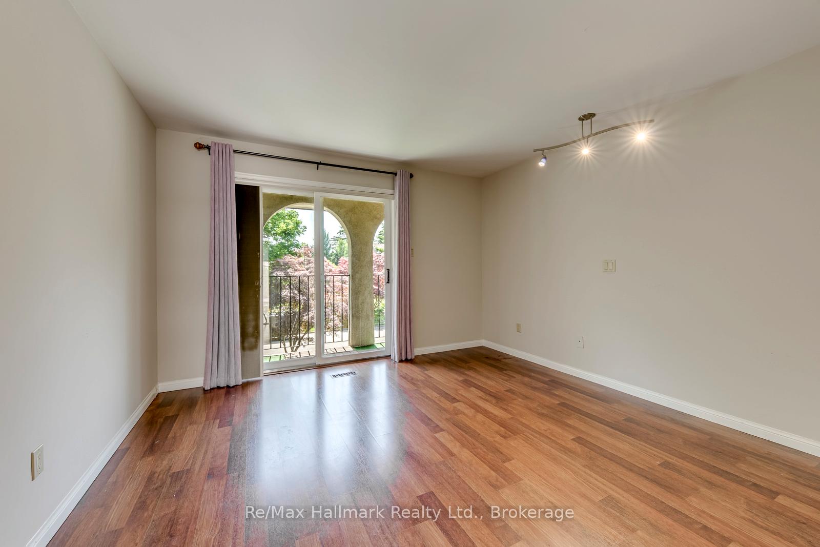 Photo 37 of 2251 Bennington Gate, Oakville, Ford — HOMEH