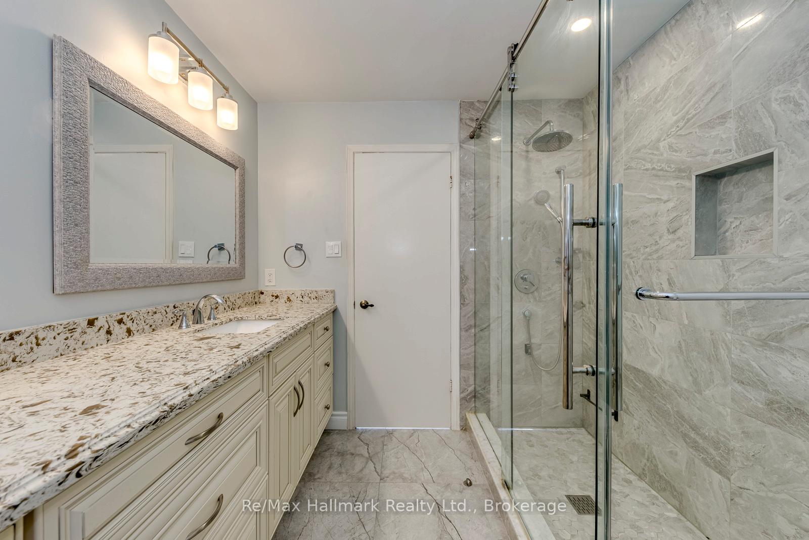 Photo 39 of 2251 Bennington Gate, Oakville, Ford — HOMEH