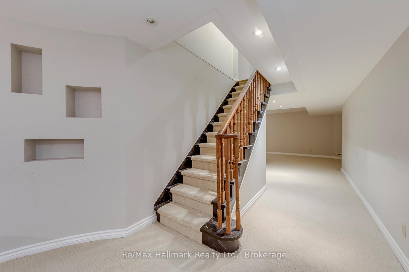 Photo 41 of 2251 Bennington Gate, Oakville, Ford — HOMEH