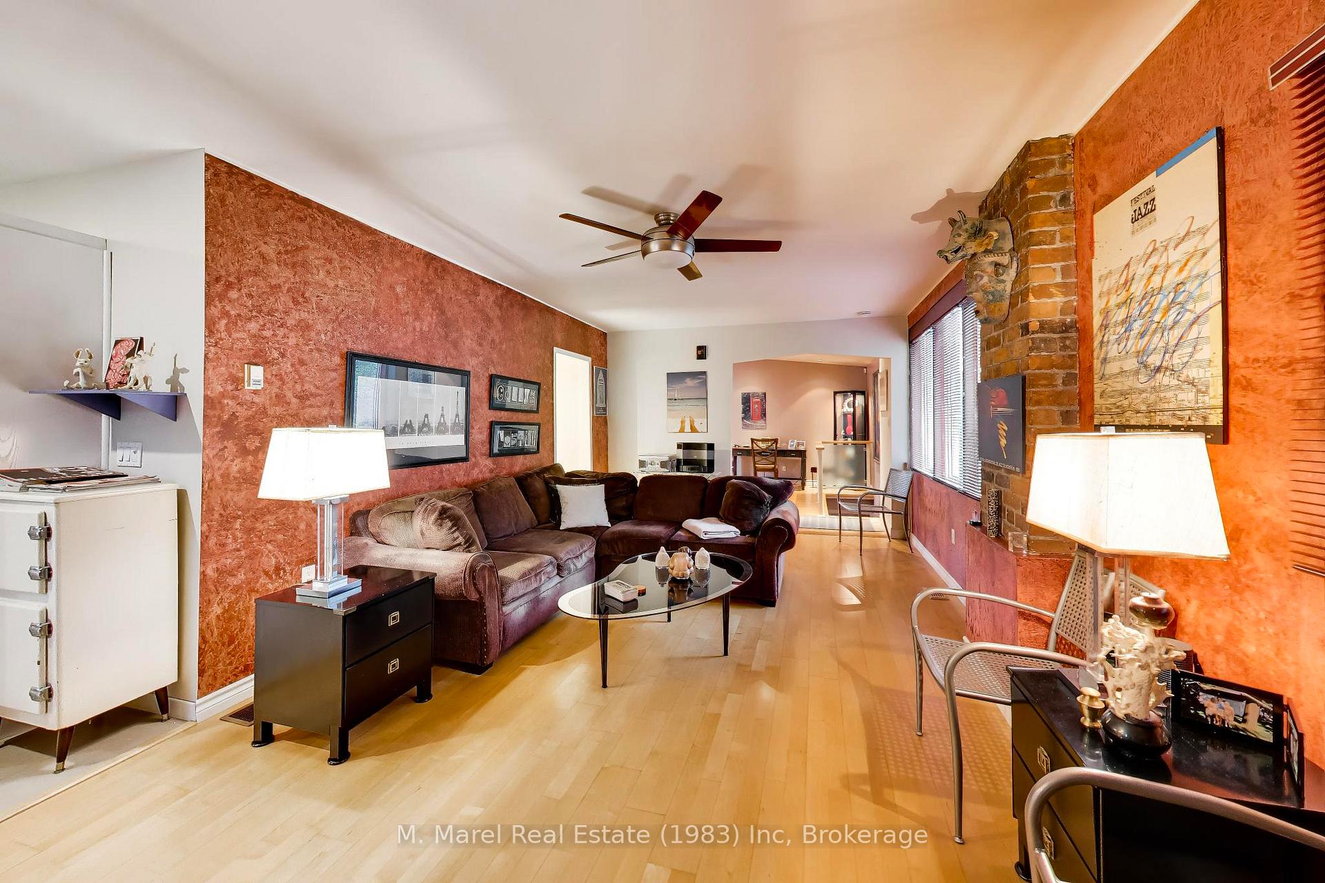 Photo 3 of 196 Grant Avenue, Hamilton, Stinson — HOMEH
