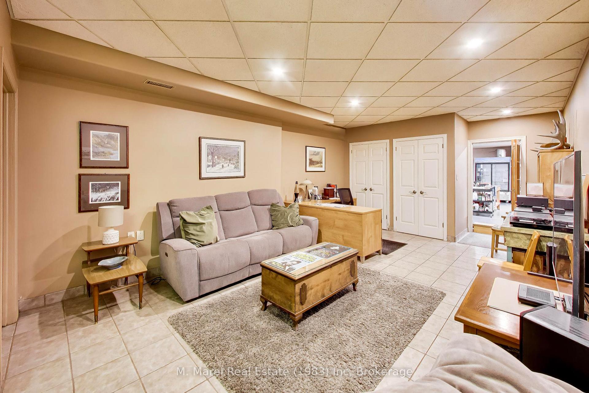 Photo 17 of 196 Grant Avenue, Hamilton, Stinson — HOMEH