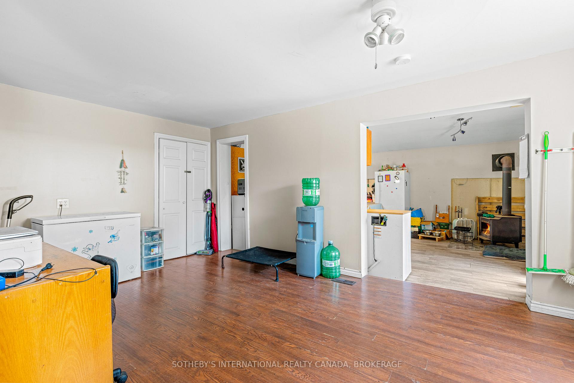 Photo 11 of 580 King Street W, Gananoque, Gananoque — HOMEH