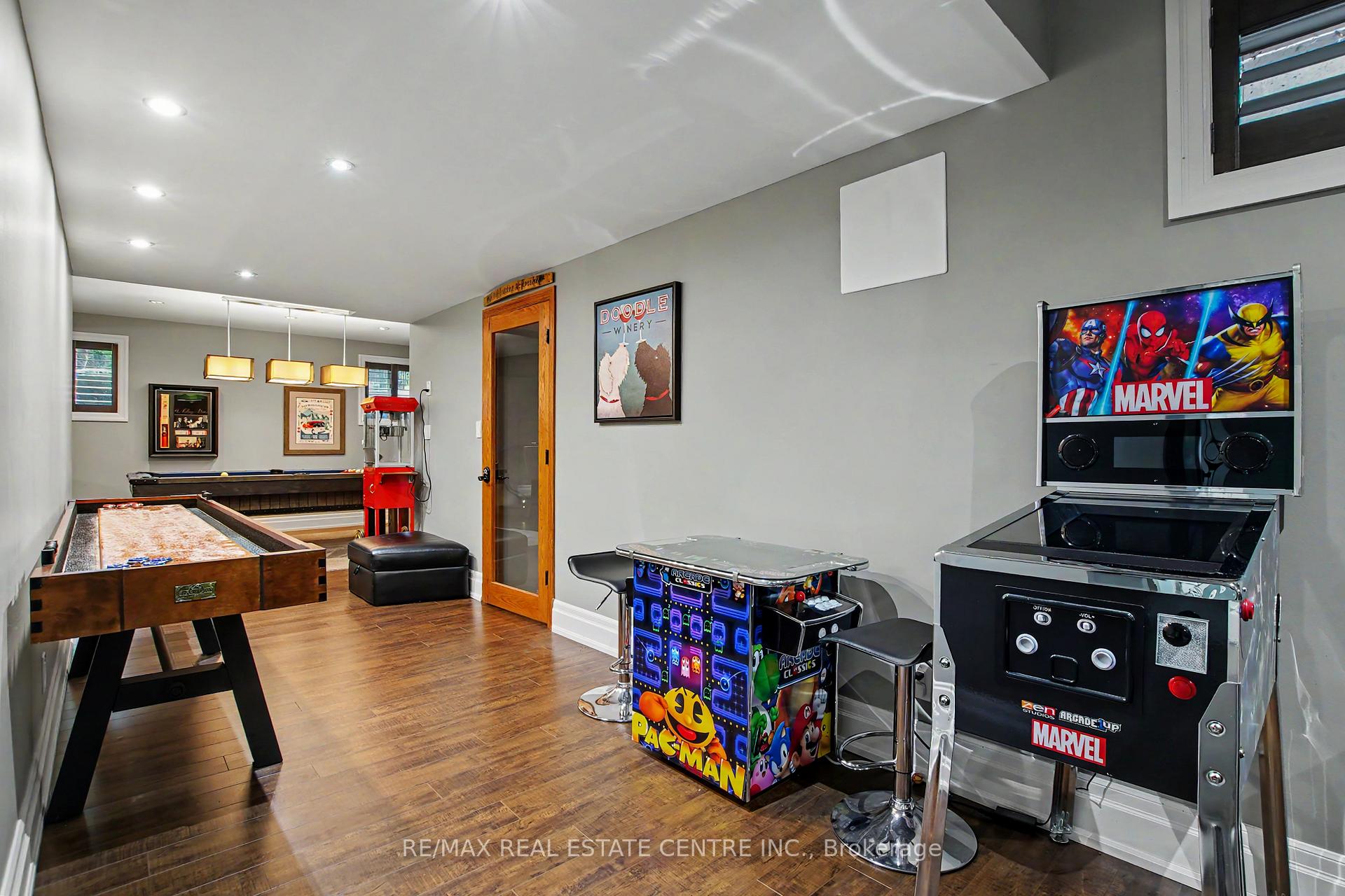 Photo 30 of 130 Crawford Crescent, Milton, Campbellville — HOMEH