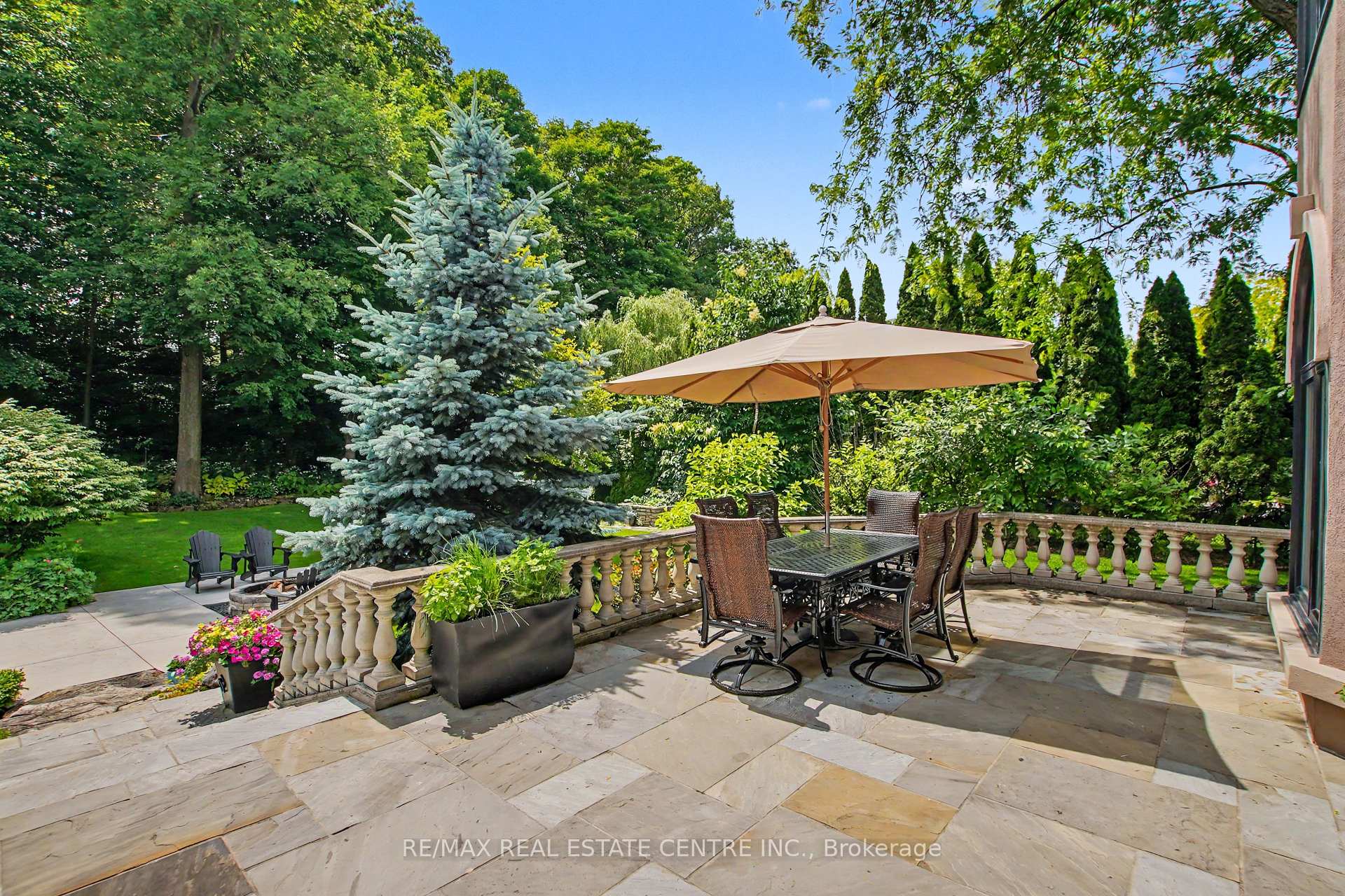 Photo 32 of 130 Crawford Crescent, Milton, Campbellville — HOMEH