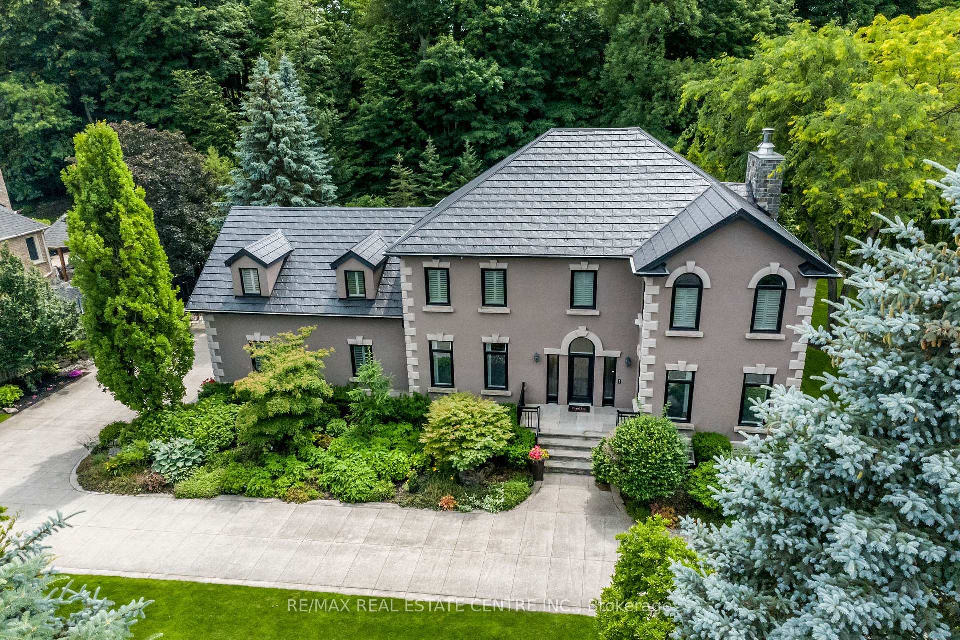 Photo 38 of 130 Crawford Crescent, Milton, Campbellville — HOMEH