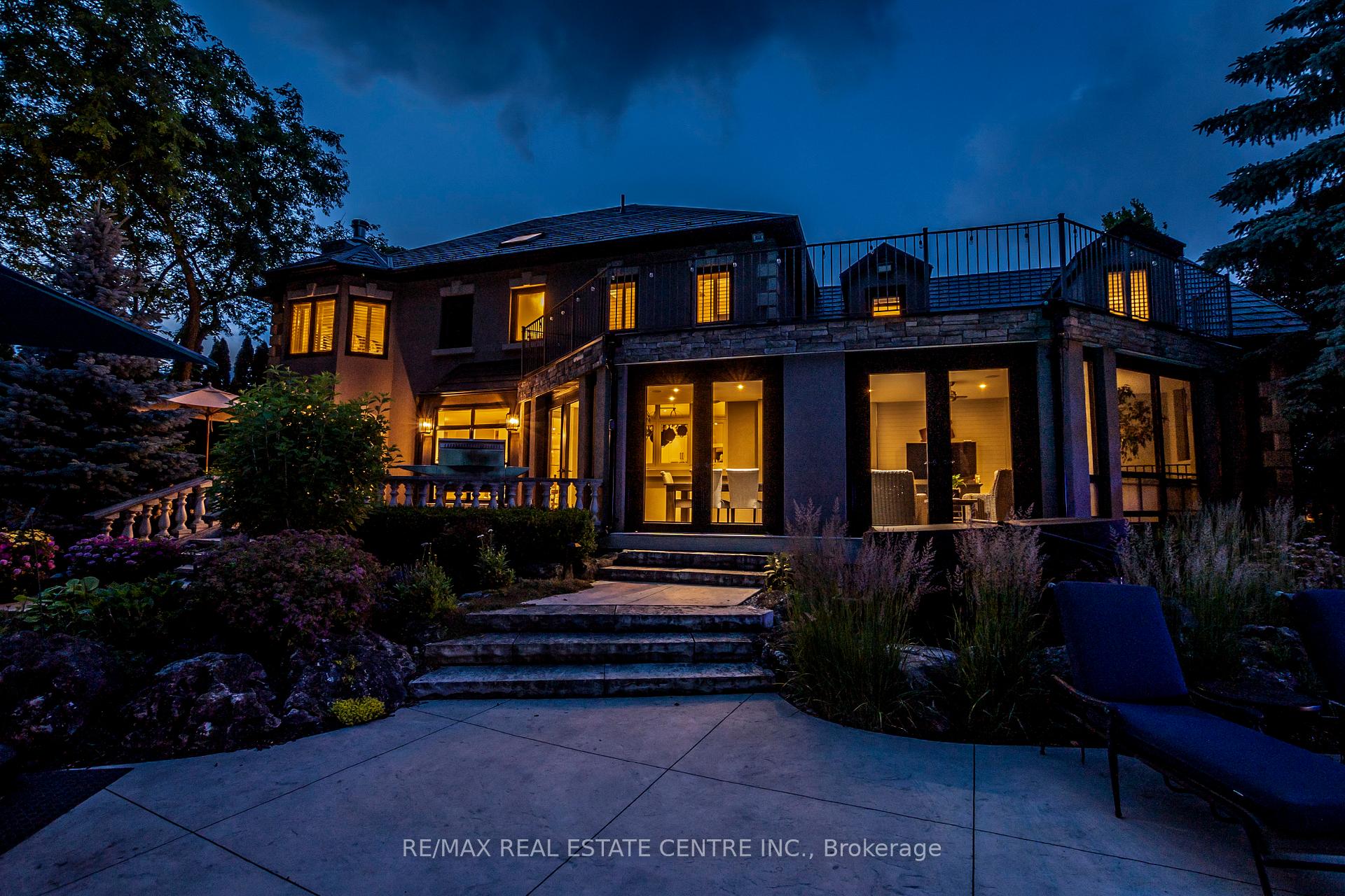 Photo 43 of 130 Crawford Crescent, Milton, Campbellville — HOMEH
