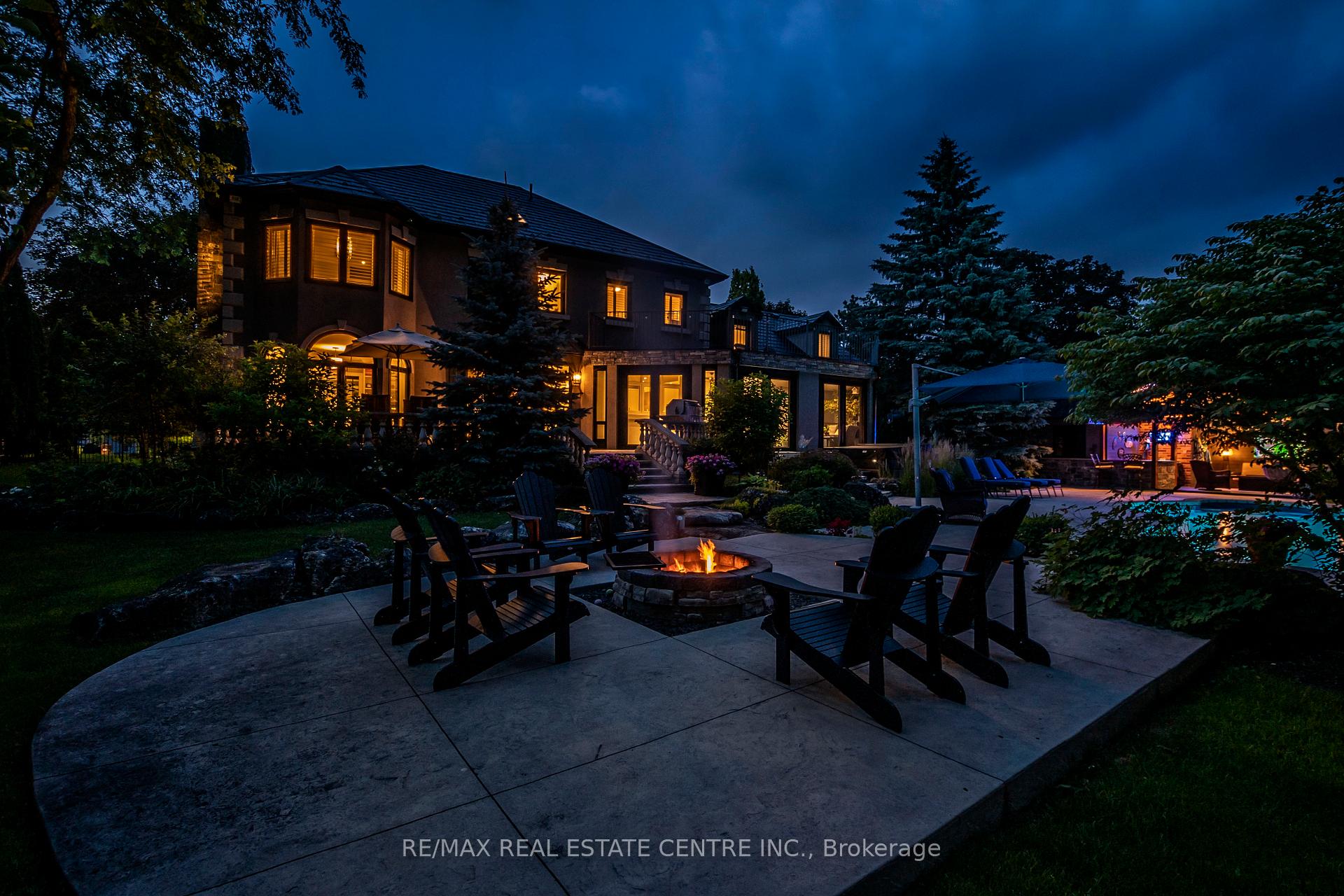 Photo 46 of 130 Crawford Crescent, Milton, Campbellville — HOMEH