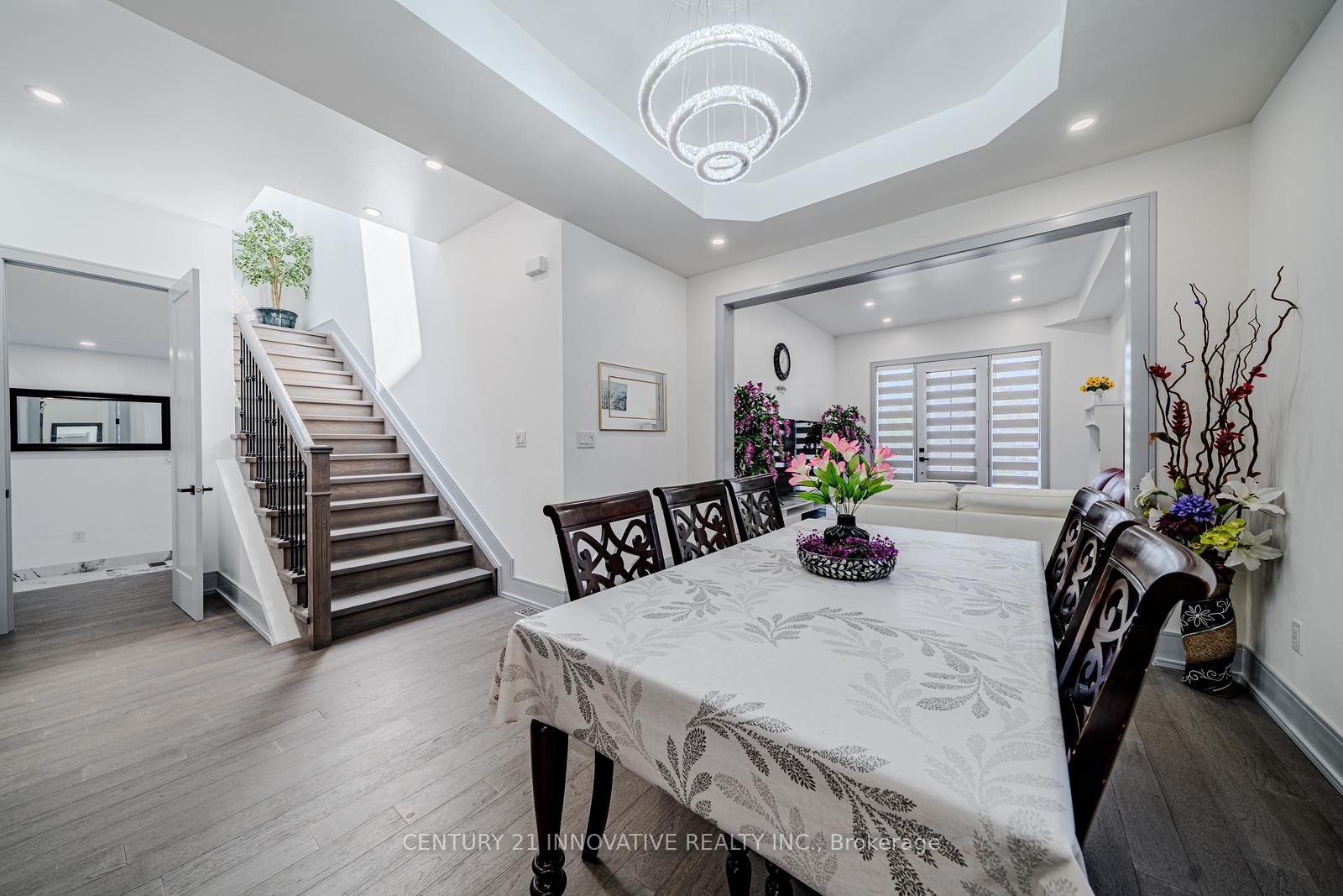 Photo 6 of 435 Miller Avenue, Oshawa, McLaughlin — HOMEH