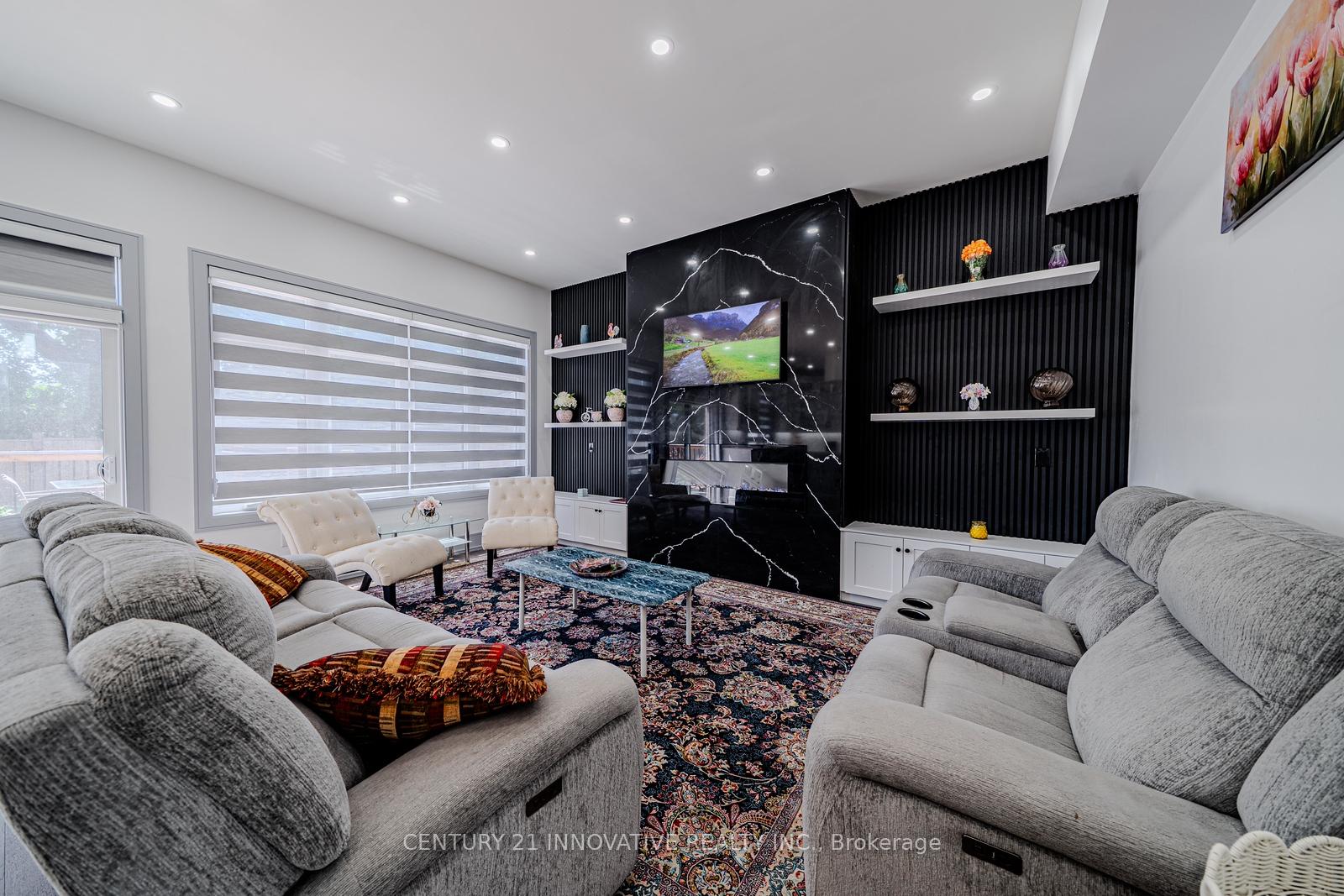 Photo 8 of 435 Miller Avenue, Oshawa, McLaughlin — HOMEH