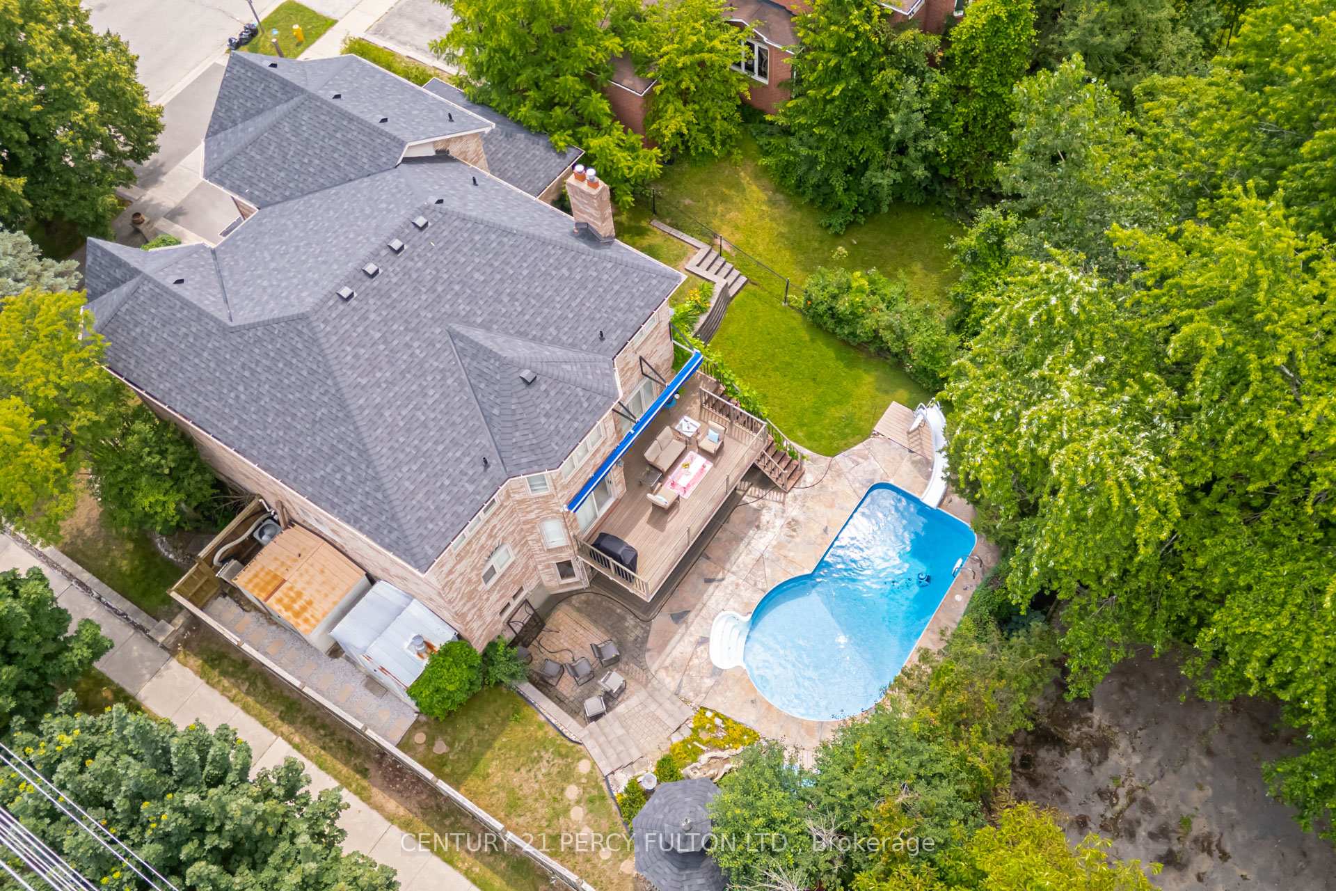 Photo 50 of 898 Baylawn Drive, Pickering, Liverpool — HOMEH