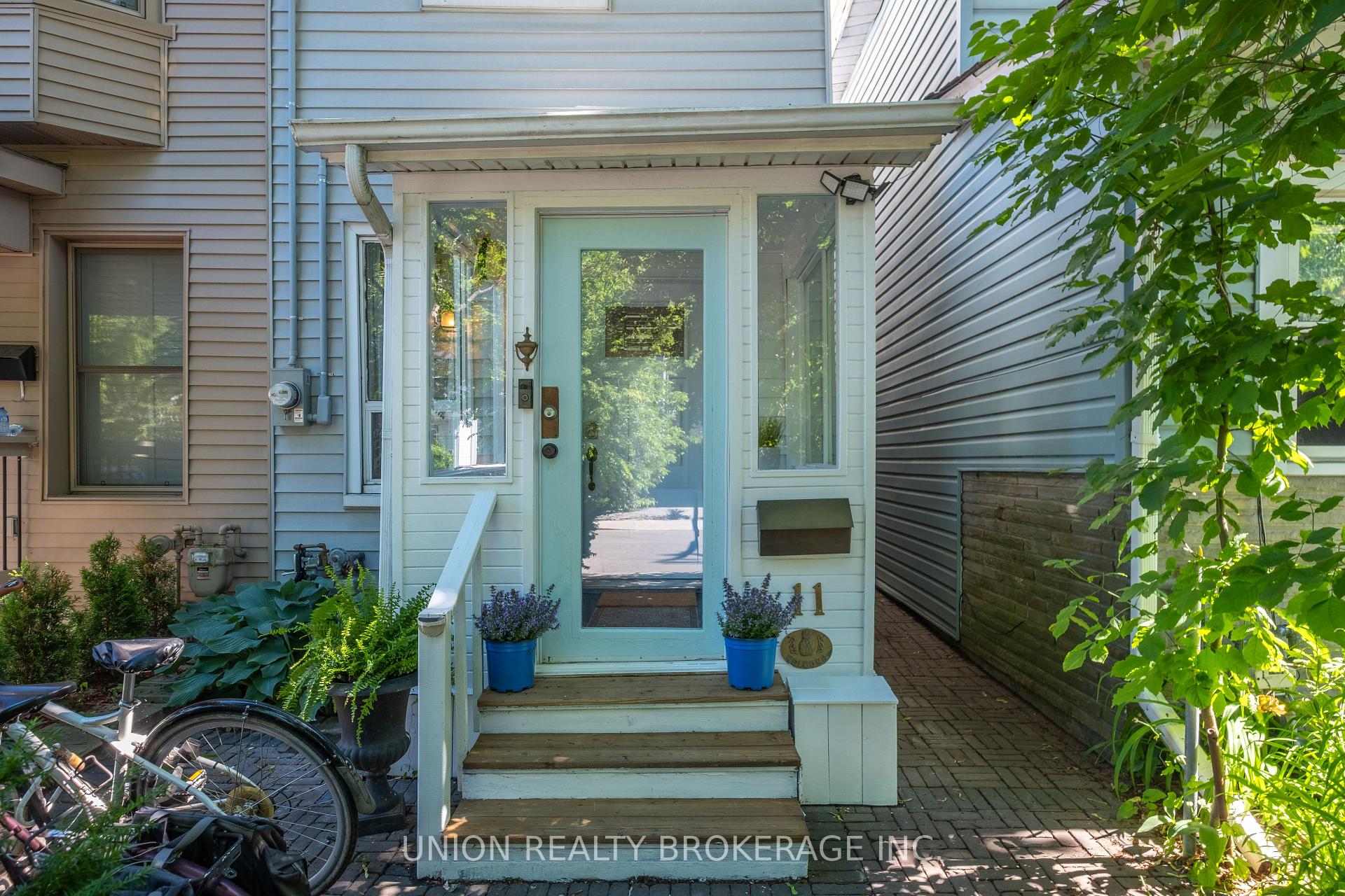 Photo 1 of 11 Battenberg Avenue, Toronto, Woodbine Corridor — HOMEH