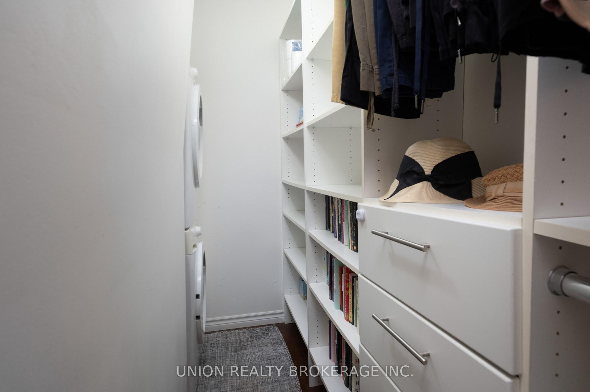 Photo 23 of 11 Battenberg Avenue, Toronto, Woodbine Corridor — HOMEH
