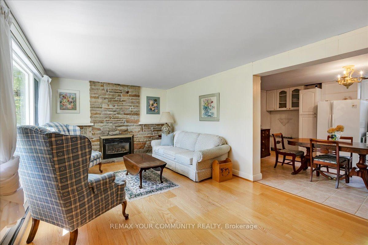 Photo 9 of 258 Lakeview Boulevard, Georgina, Keswick South — HOMEH