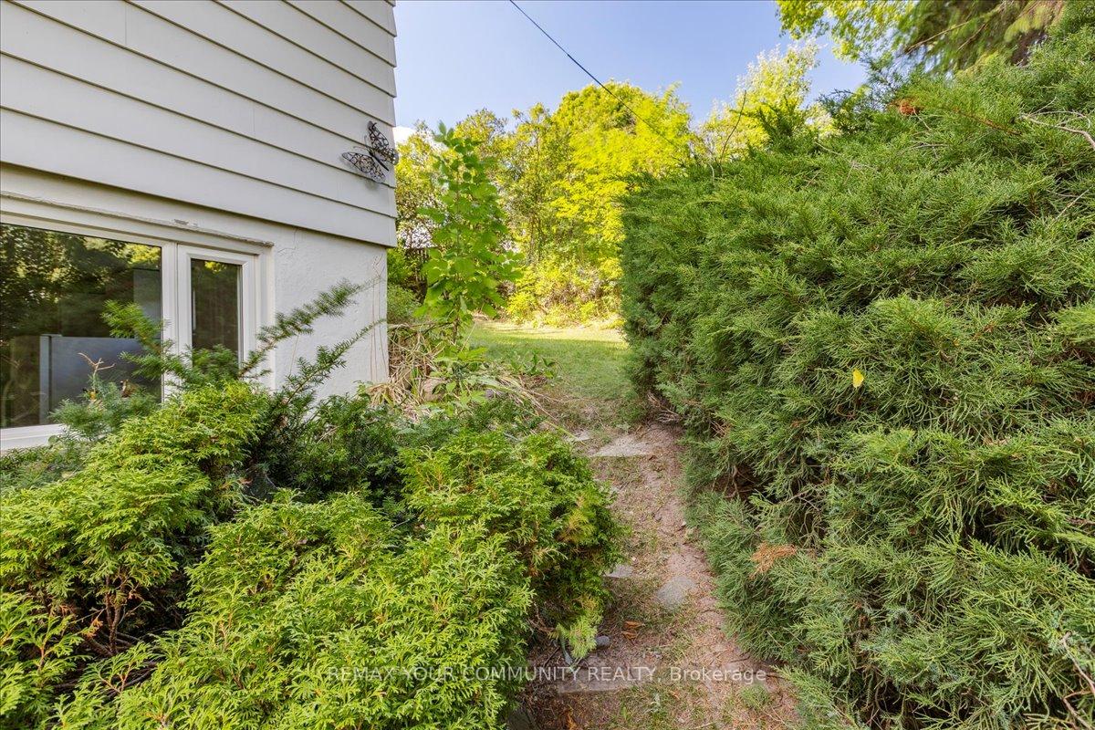 Photo 24 of 258 Lakeview Boulevard, Georgina, Keswick South — HOMEH