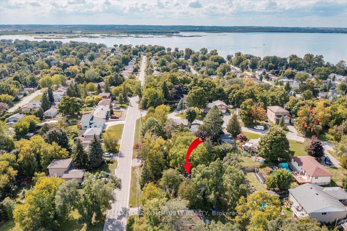 Photo 32 of 258 Lakeview Boulevard, Georgina, Keswick South — HOMEH