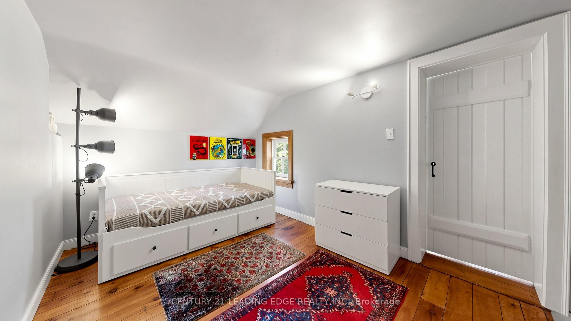 Photo 32 of 31 Victoria Avenue, Markham, Unionville — HOMEH