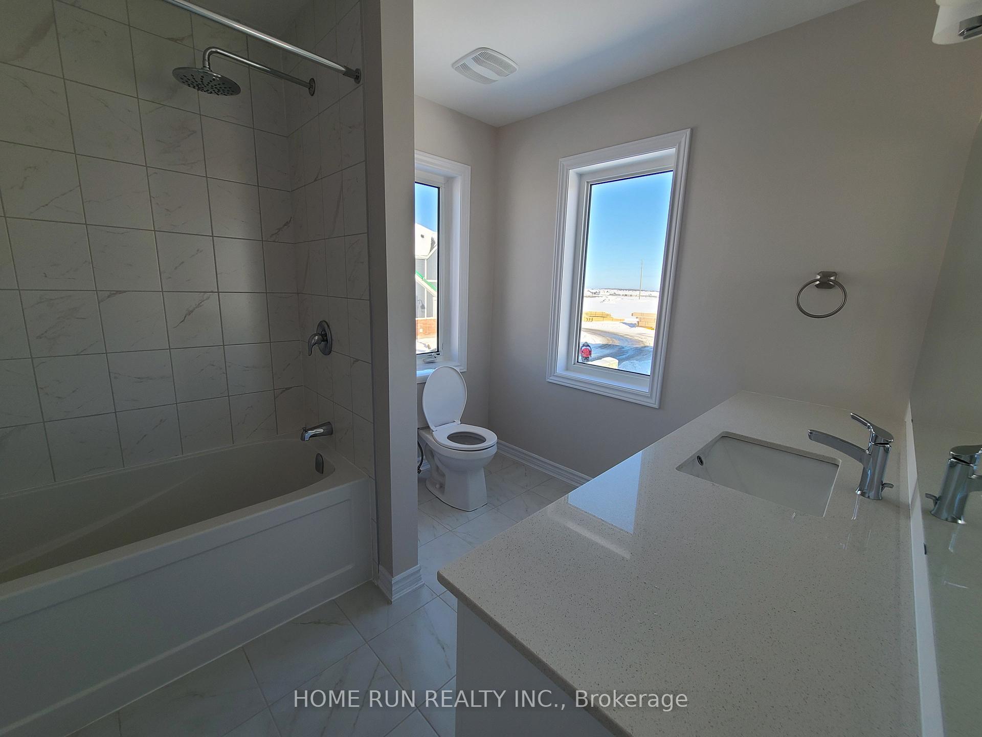 Photo 9 of 241 Surface Lane, Ottawa, Barrhaven - Half Moon Bay — HOMEH