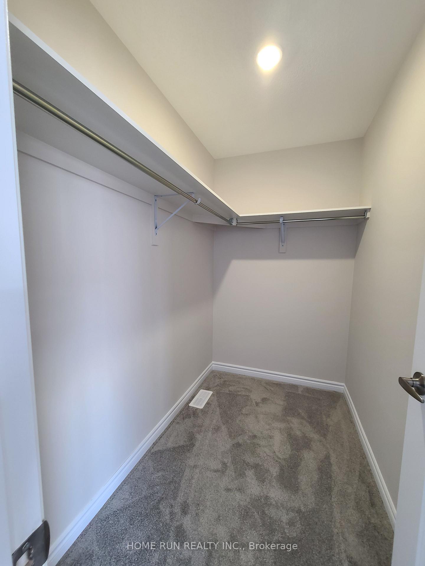 Photo 10 of 241 Surface Lane, Ottawa, Barrhaven - Half Moon Bay — HOMEH