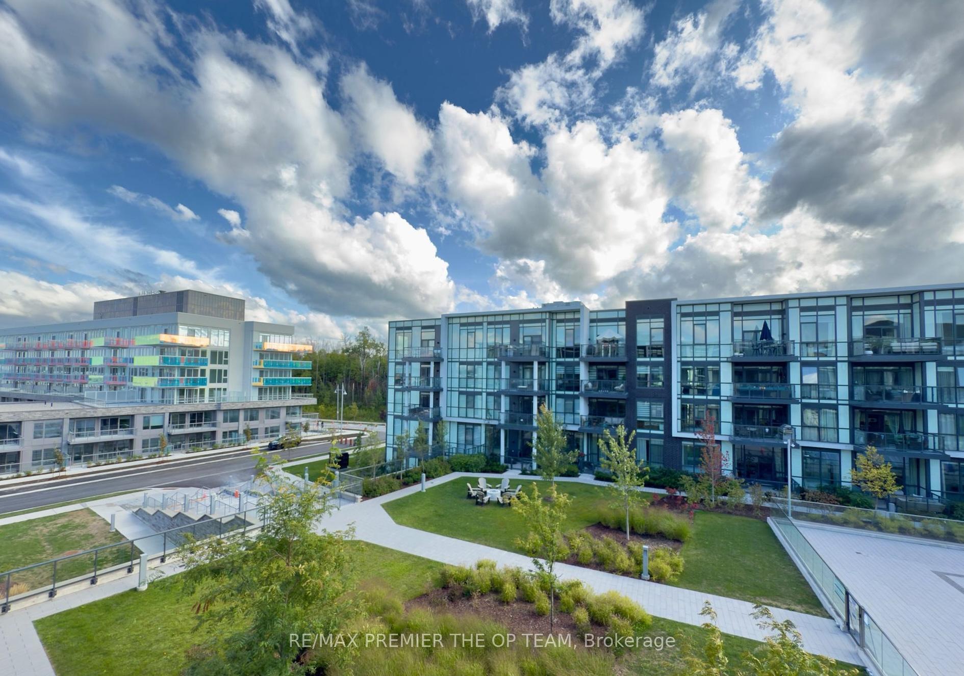 Photo 3 of Unit 321, 415 Sea Ray Avenue, Innisfil, Rural Innisfil — HOMEH
