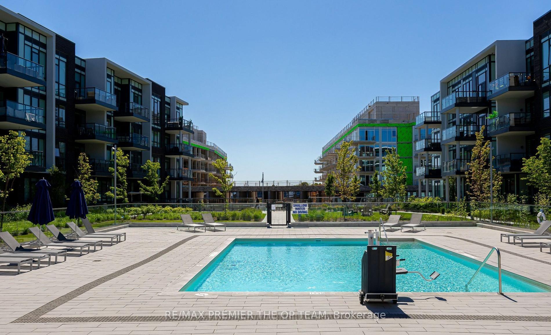 Photo 6 of Unit 321, 415 Sea Ray Avenue, Innisfil, Rural Innisfil — HOMEH