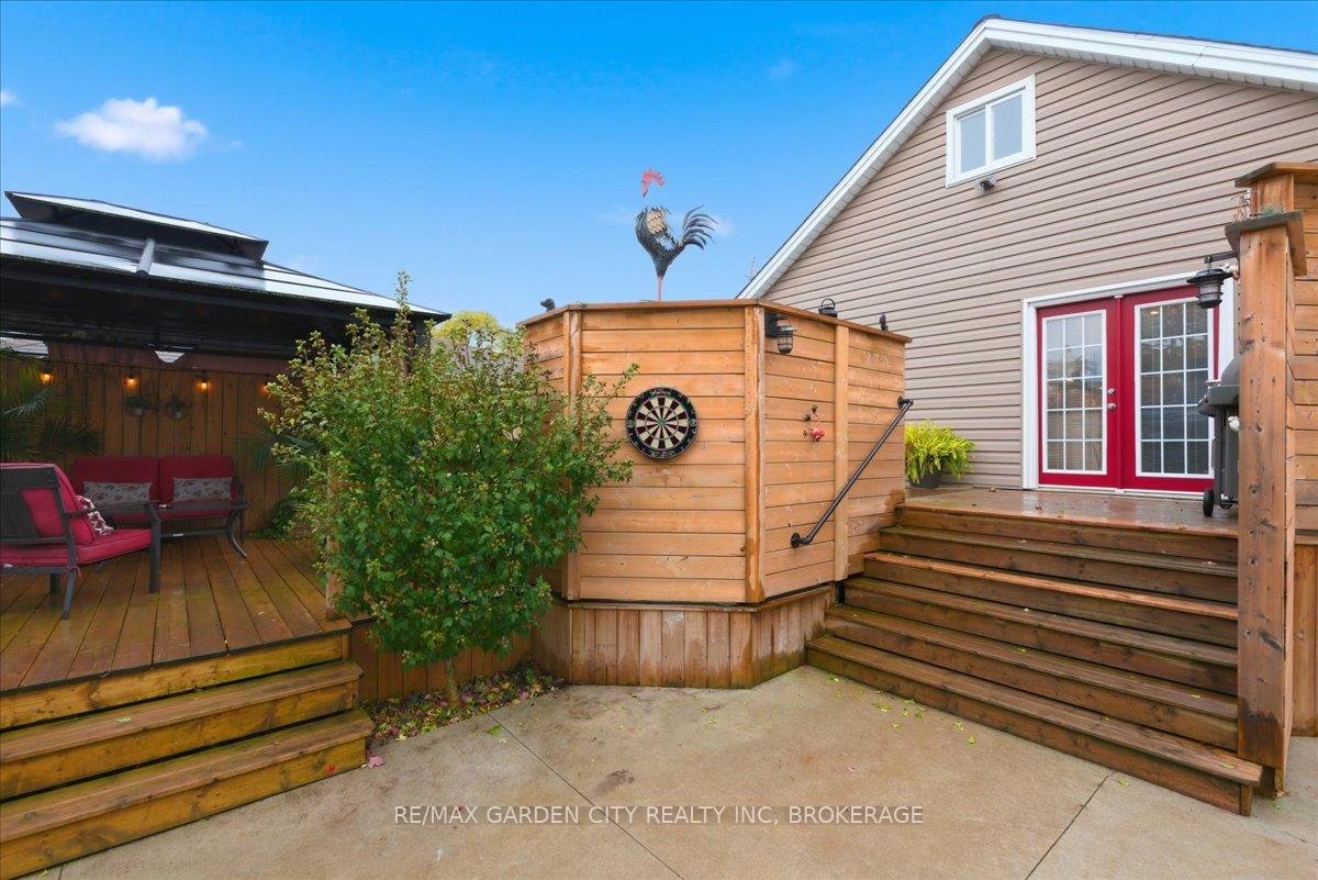 Photo 7 of 5294 Slater Avenue, Niagara Falls, Cherrywood — HOMEH