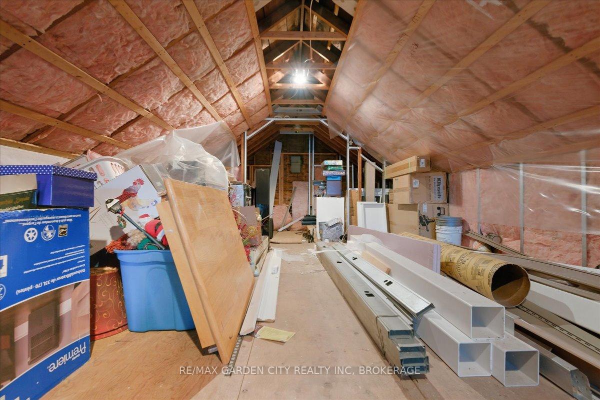 Photo 12 of 5294 Slater Avenue, Niagara Falls, Cherrywood — HOMEH