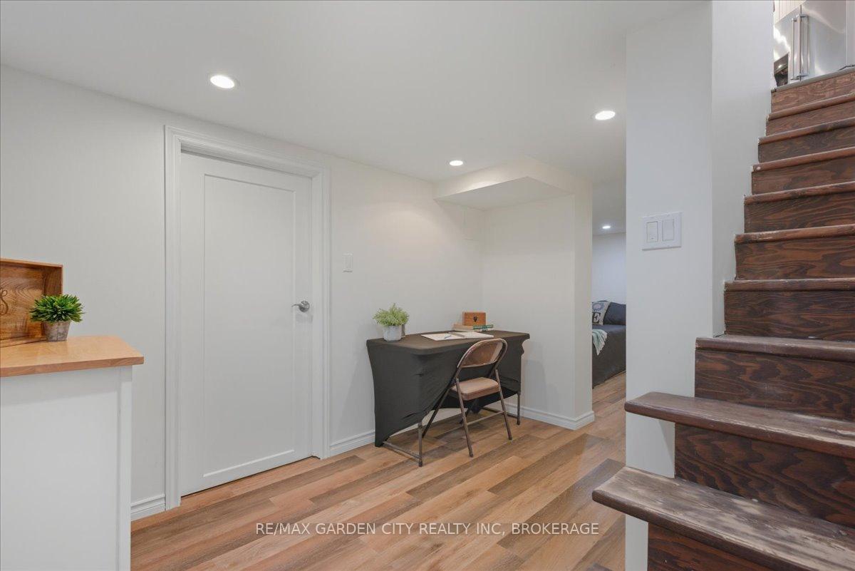 Photo 18 of 5294 Slater Avenue, Niagara Falls, Cherrywood — HOMEH