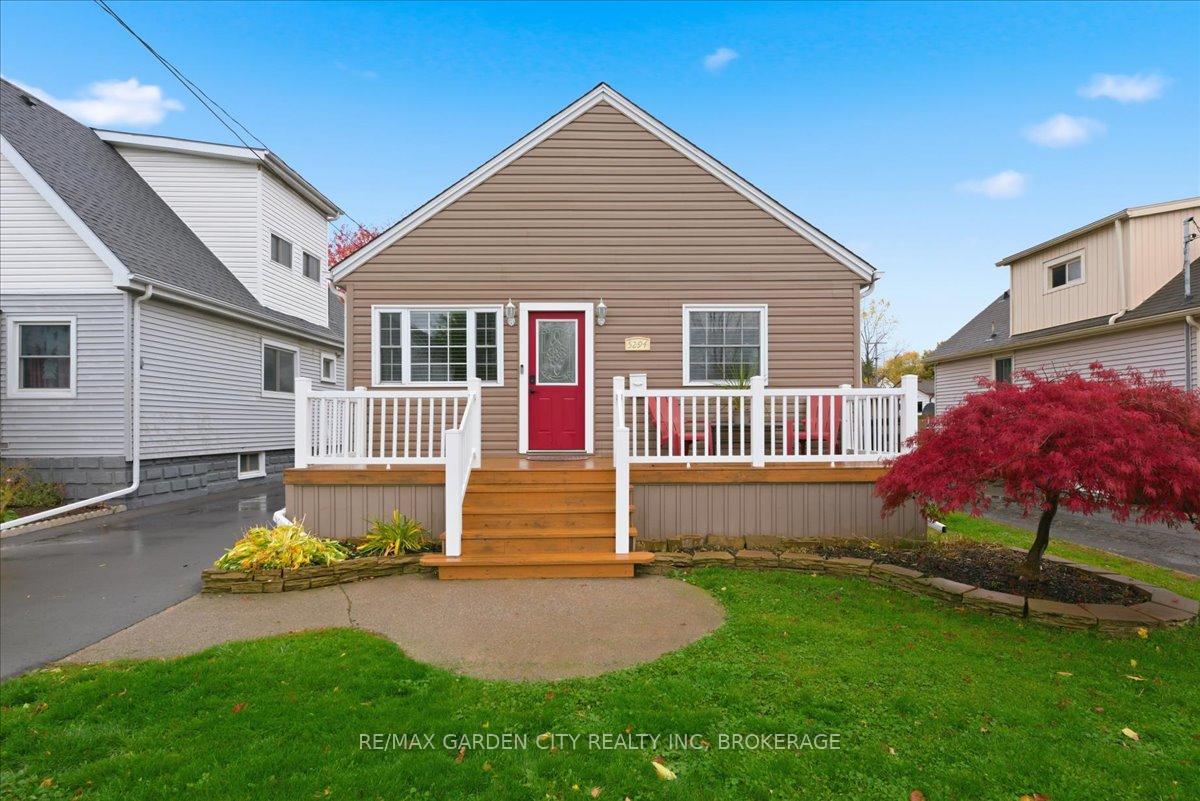 Photo 20 of 5294 Slater Avenue, Niagara Falls, Cherrywood — HOMEH
