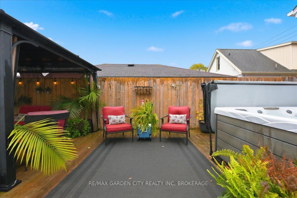 Photo 22 of 5294 Slater Avenue, Niagara Falls, Cherrywood — HOMEH