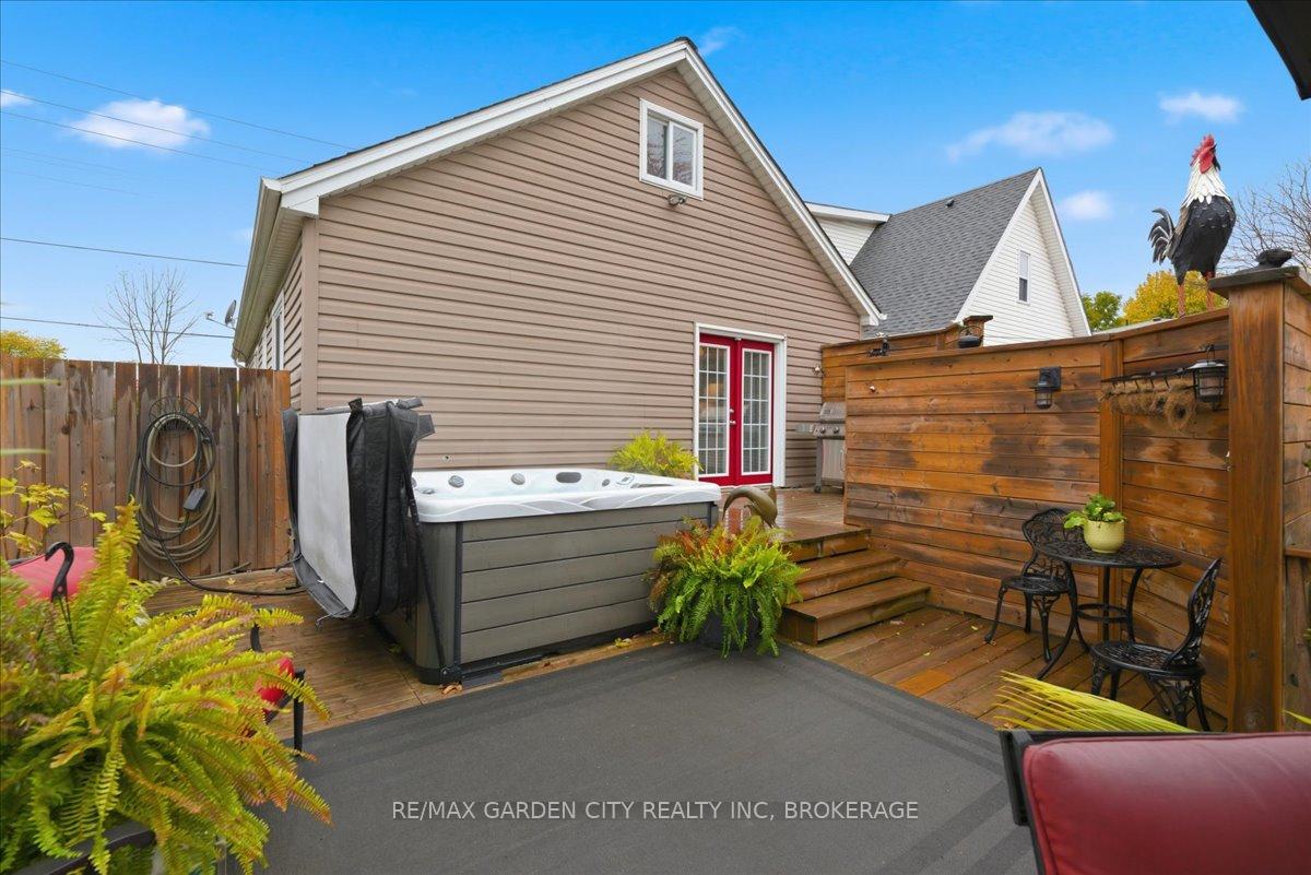 Photo 25 of 5294 Slater Avenue, Niagara Falls, Cherrywood — HOMEH