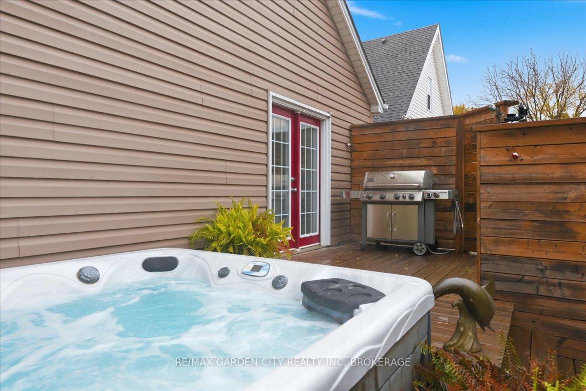 Photo 35 of 5294 Slater Avenue, Niagara Falls, Cherrywood — HOMEH