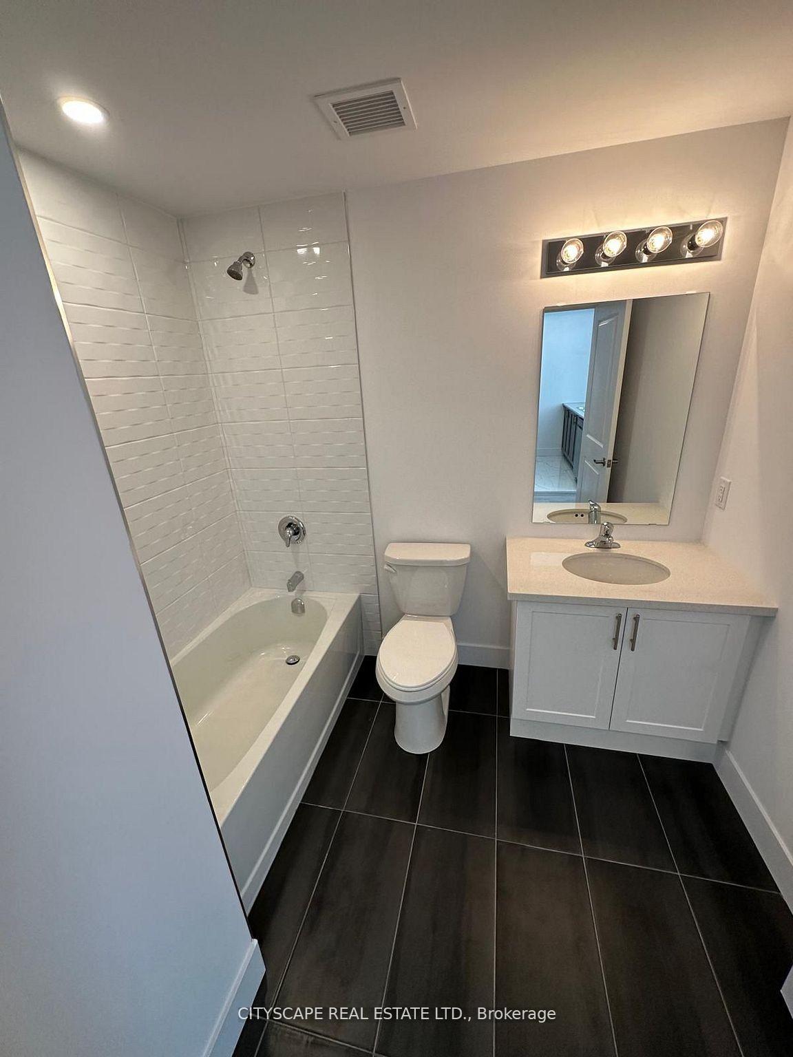 Photo 8 of Unit 715, 460 Dundas Street E, Hamilton, Waterdown — HOMEH