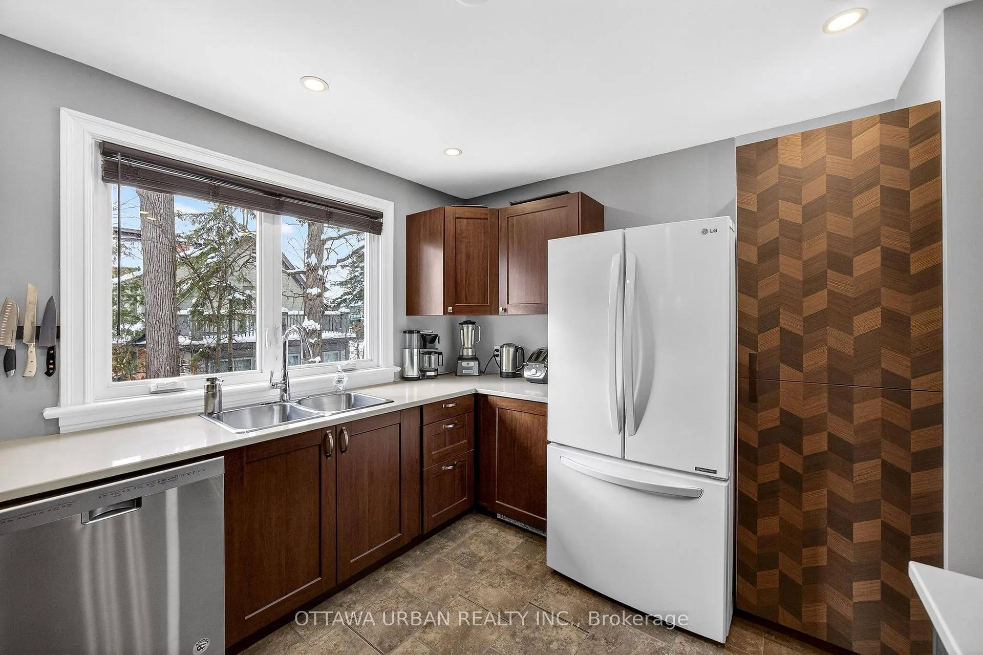 Photo 10 of 3 Pentry Lane, Ottawa, Old Ottawa South — HOMEH
