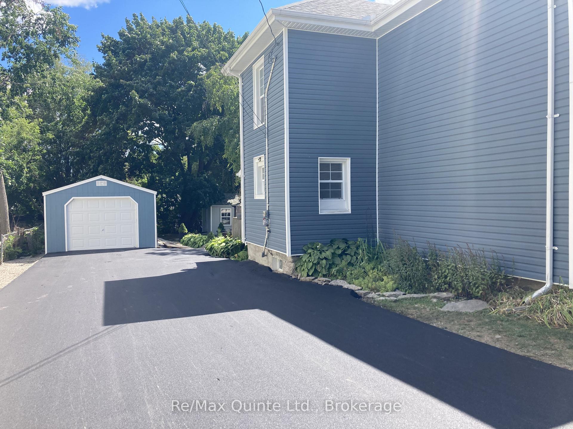 Photo 2 of 97 Spring Street, Quinte West, Trenton Ward — HOMEH