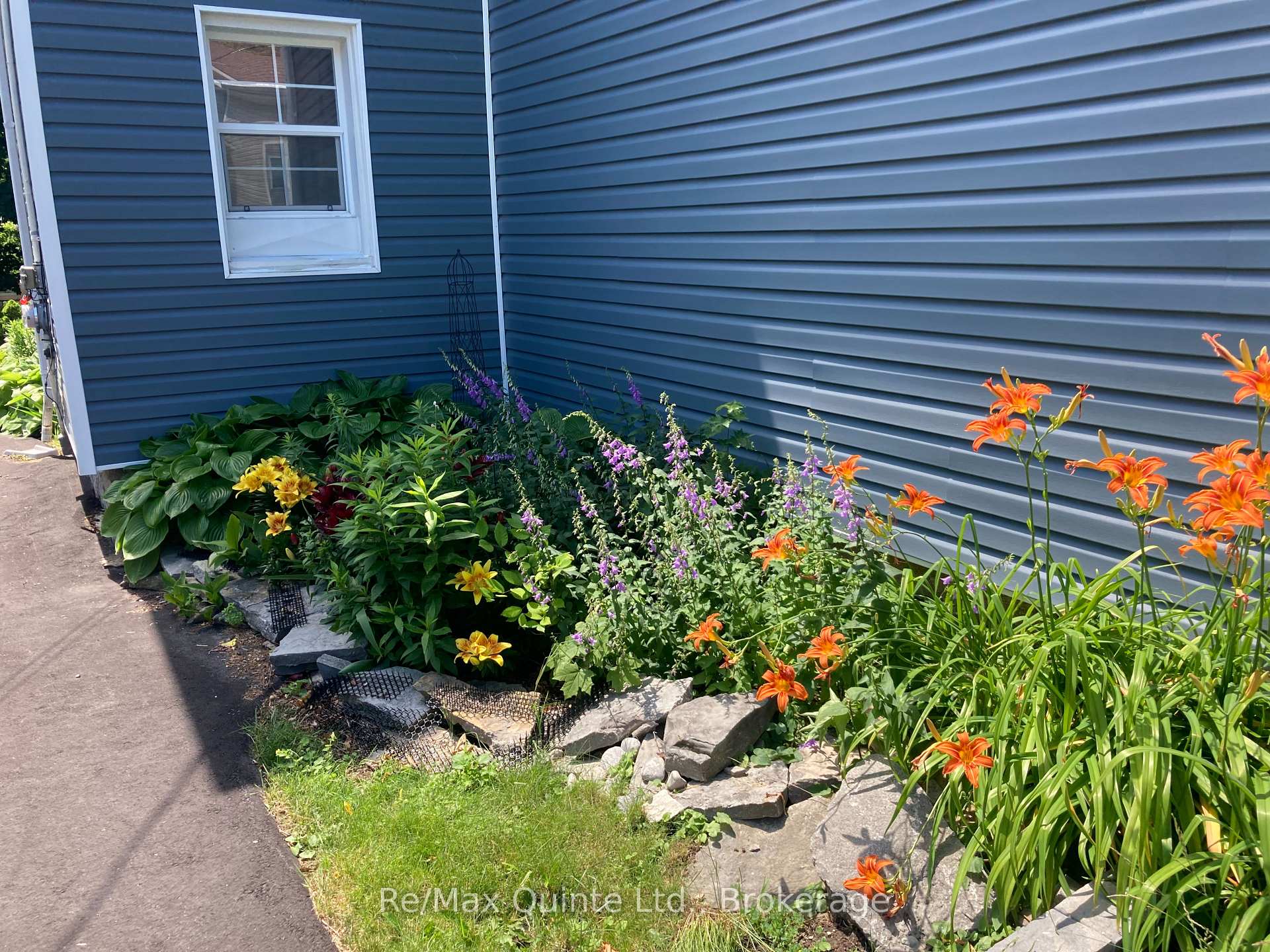 Photo 3 of 97 Spring Street, Quinte West, Trenton Ward — HOMEH