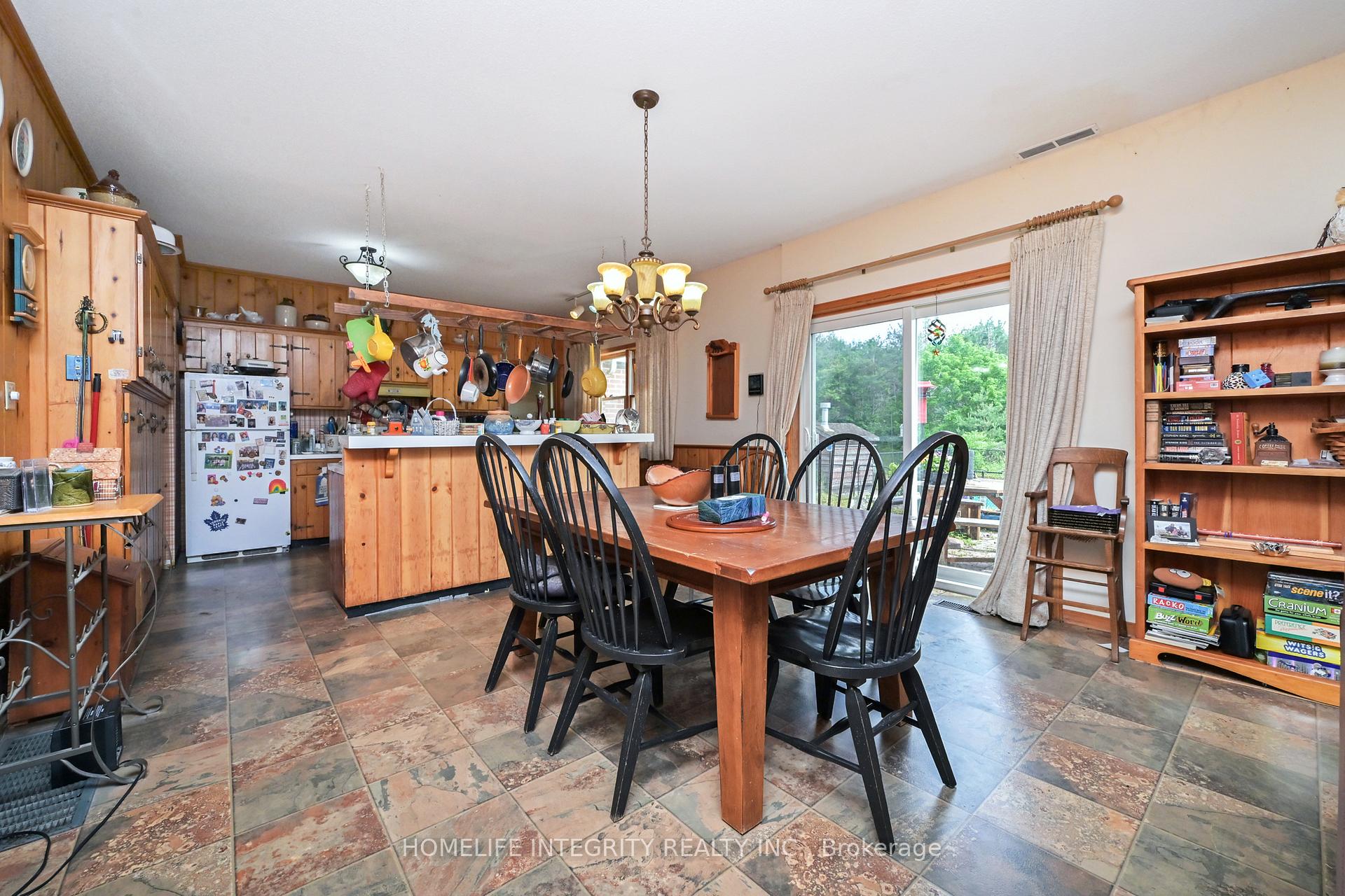 Photo 8 of 4892 5 Line N, Oro-Medonte, Rural Oro-Medonte — HOMEH
