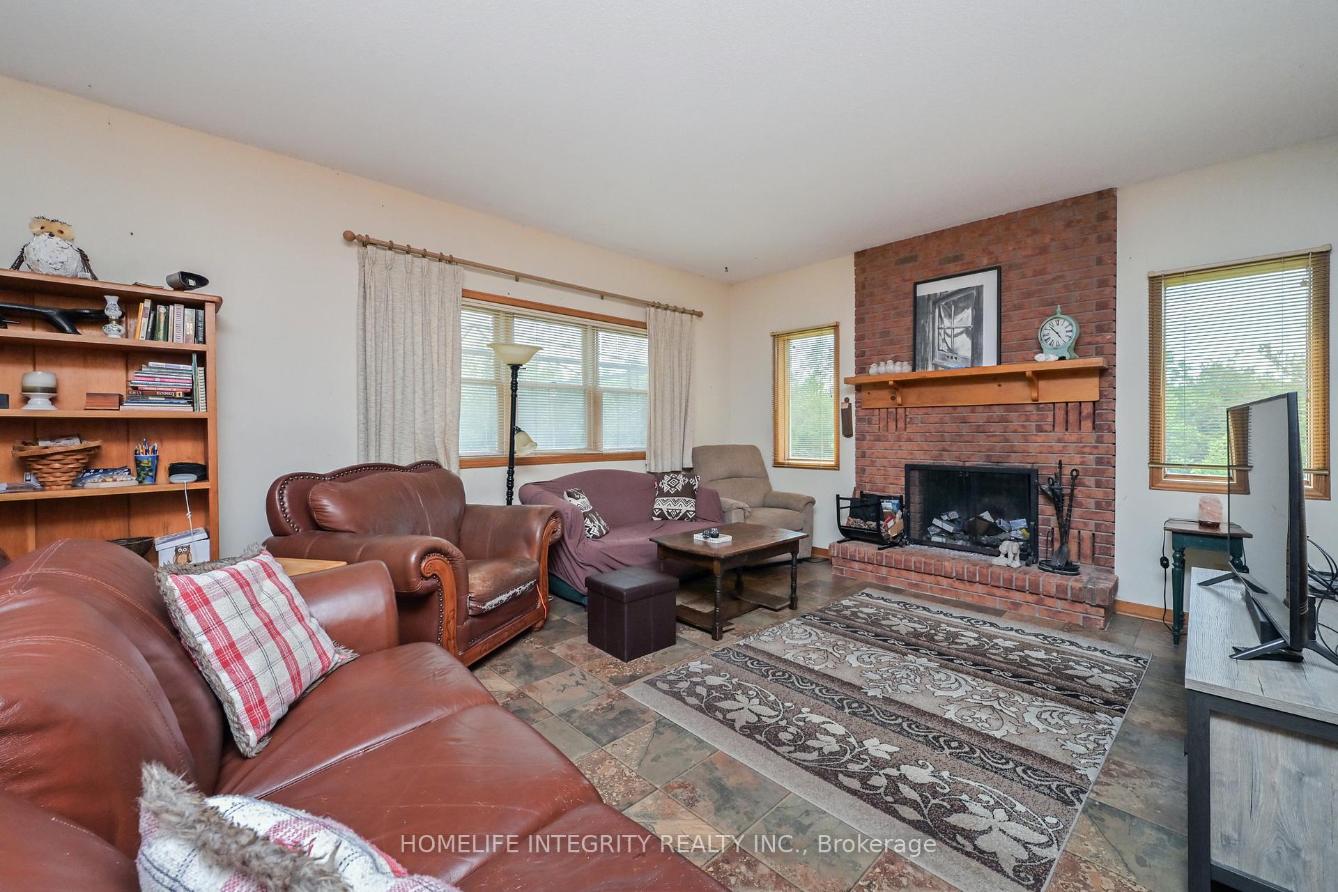 Photo 10 of 4892 5 Line N, Oro-Medonte, Rural Oro-Medonte — HOMEH