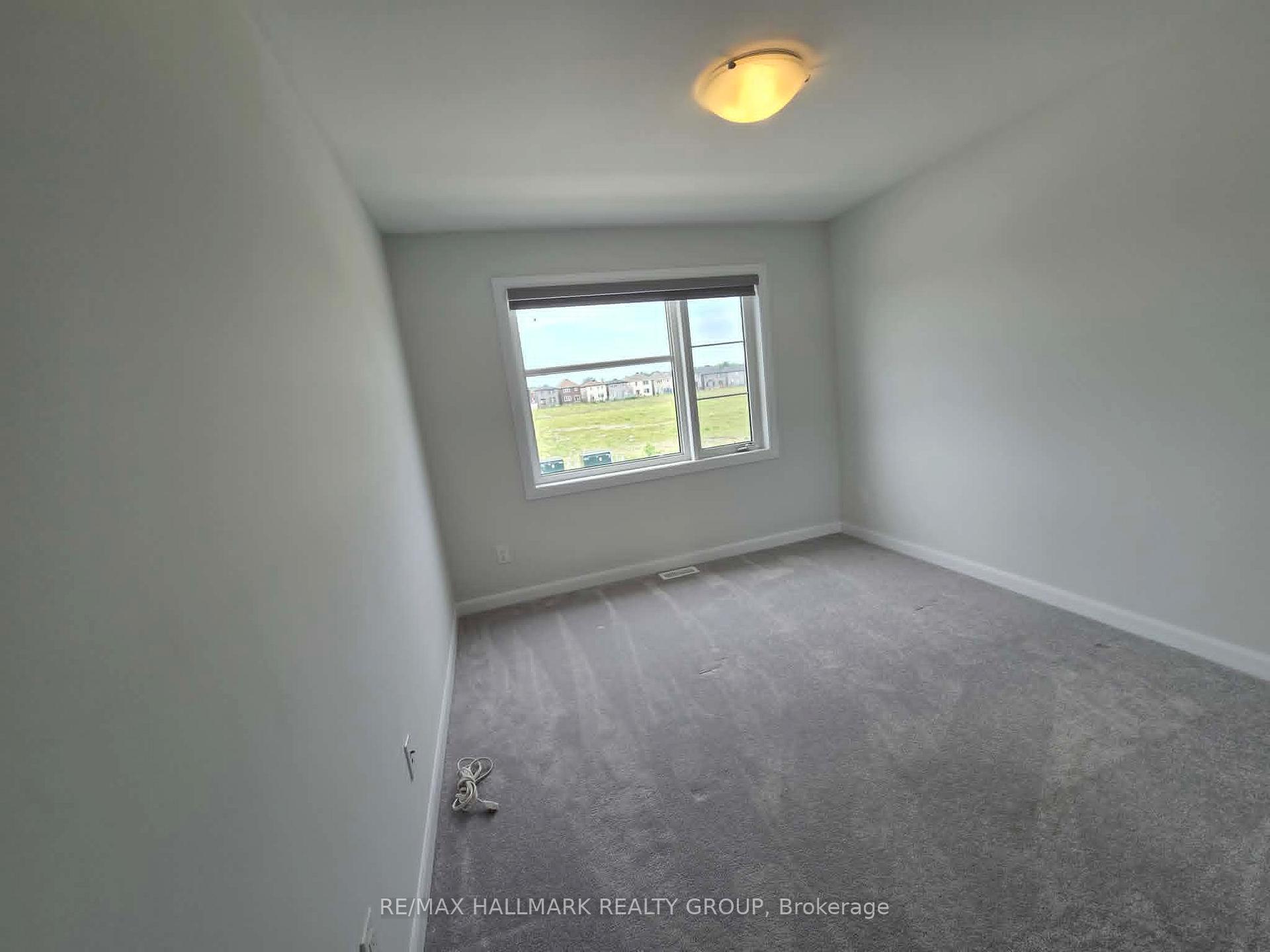 Photo 13 of 177 Invention Boulevard, Ottawa, Kanata - Morgan's Grant/South March — HOMEH