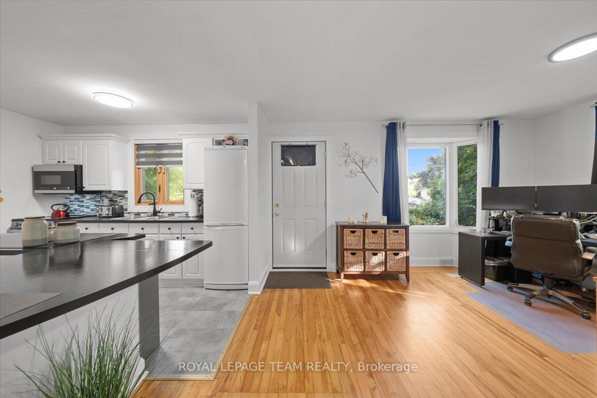 Photo 3 of 331 Beechgrove Avenue, Ottawa, Westboro North — HOMEH