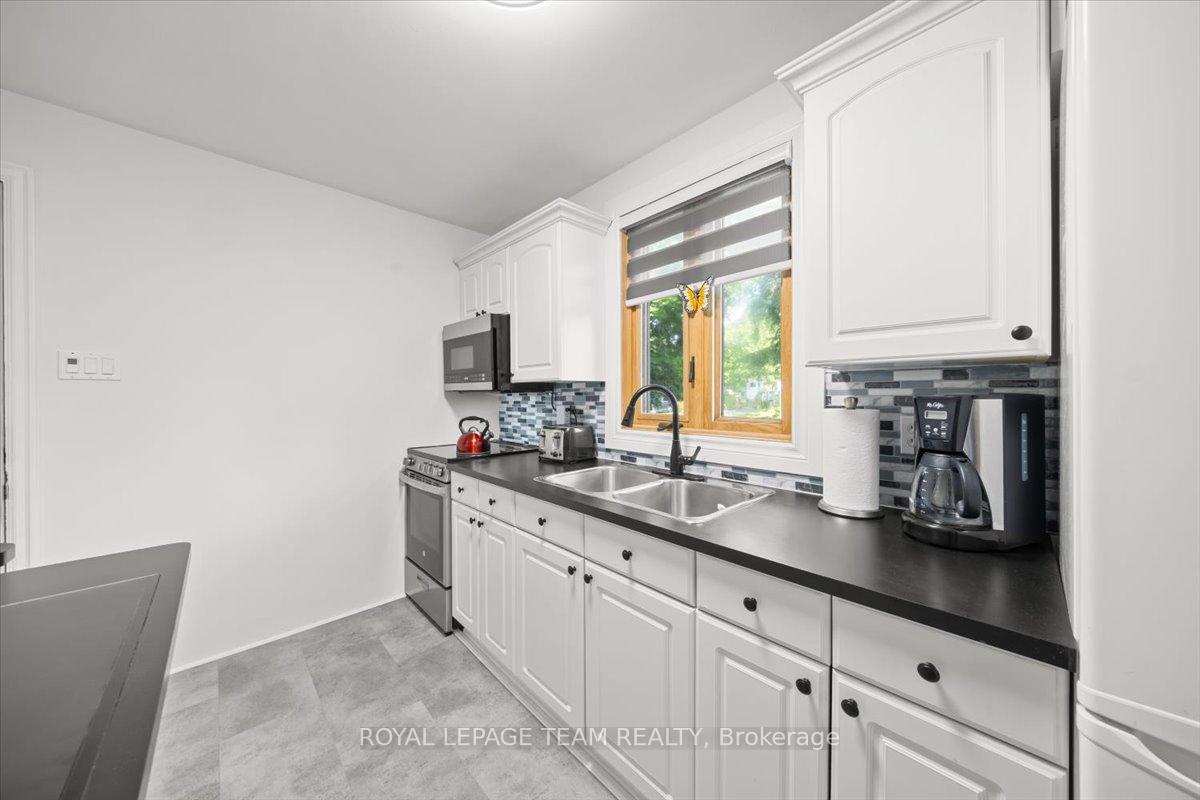 Photo 6 of 331 Beechgrove Avenue, Ottawa, Westboro North — HOMEH