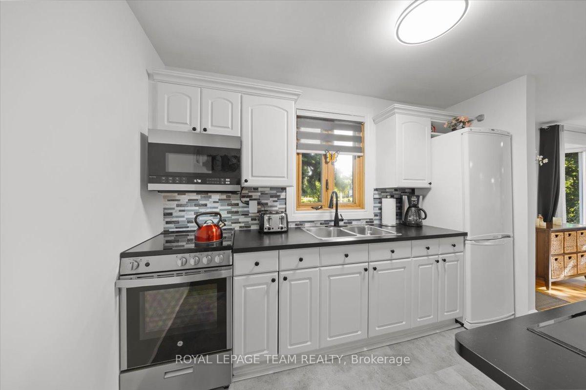 Photo 7 of 331 Beechgrove Avenue, Ottawa, Westboro North — HOMEH