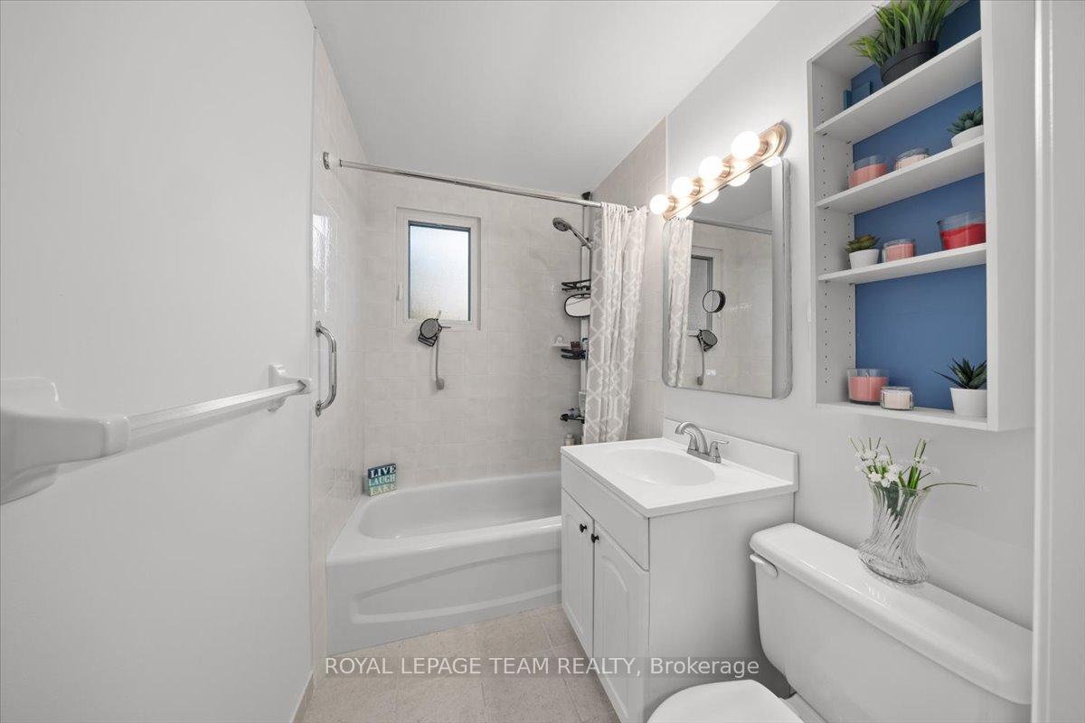 Photo 20 of 331 Beechgrove Avenue, Ottawa, Westboro North — HOMEH
