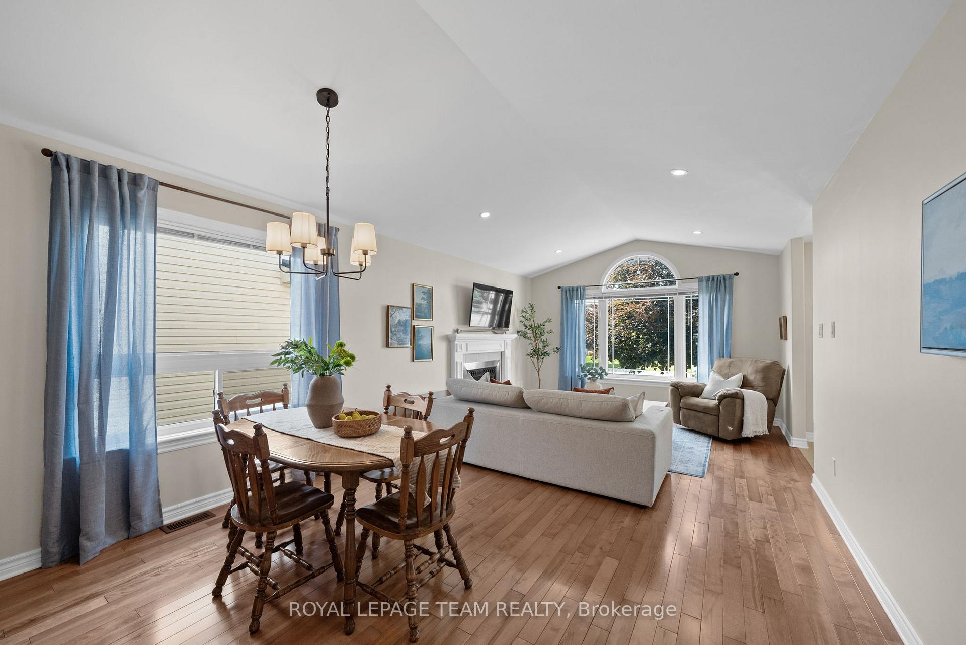 Photo 14 of 6 Stonehaven Way, Arnprior, Arnprior — HOMEH