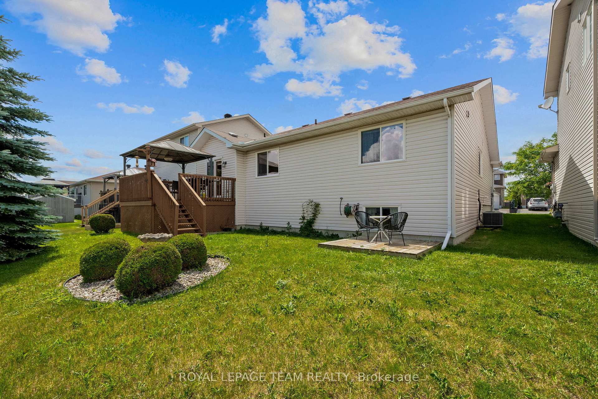 Photo 38 of 6 Stonehaven Way, Arnprior, Arnprior — HOMEH