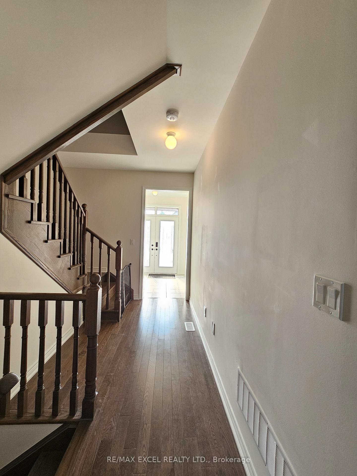 Photo 3 of 1273 Winding Woods Trail, Pickering, Rural Pickering — HOMEH