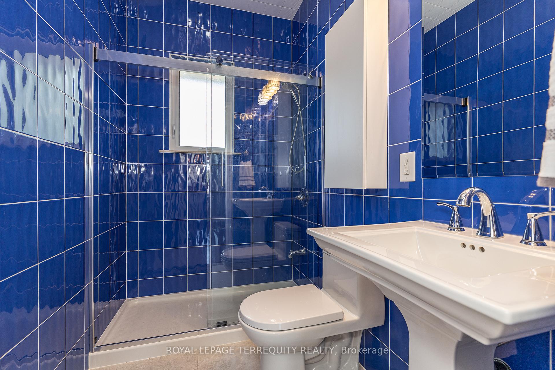 Photo 27 of 3 Gair Drive, Etobicoke, Alderwood — HOMEH