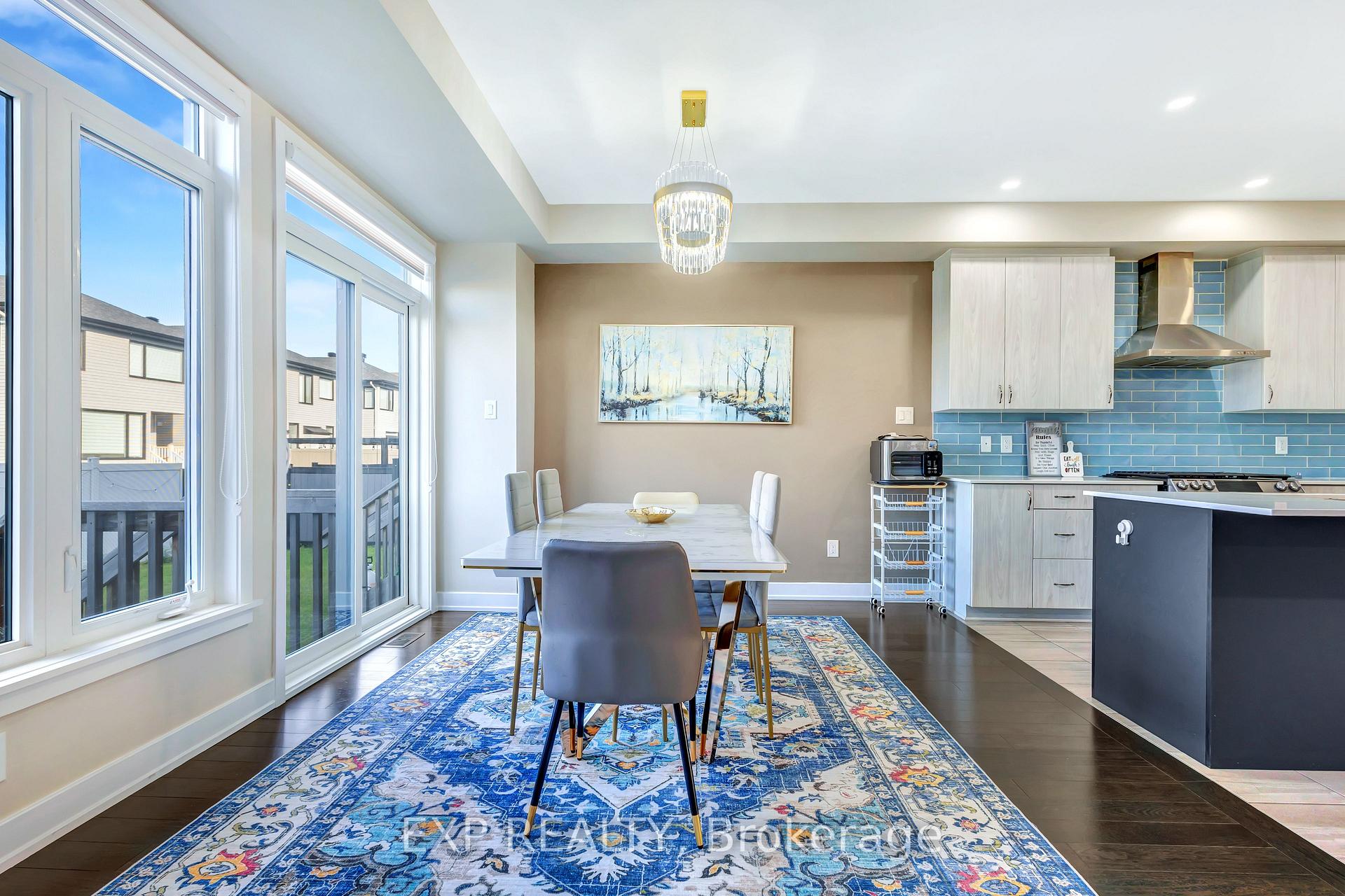 Photo 5 of 1007 Hydrangea Avenue, Ottawa, Riverside South/Gloucester Glen — HOMEH