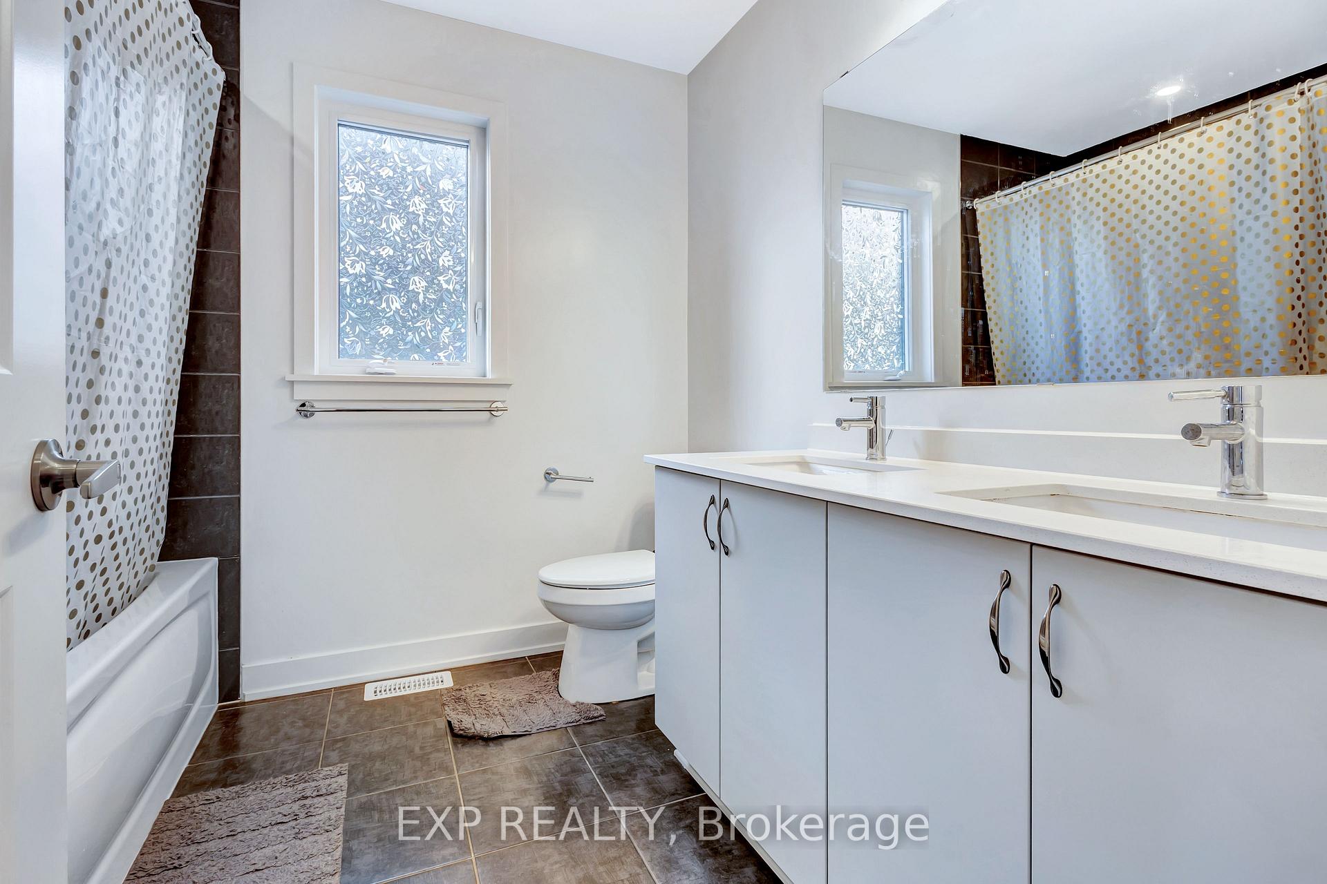Photo 6 of 1007 Hydrangea Avenue, Ottawa, Riverside South/Gloucester Glen — HOMEH