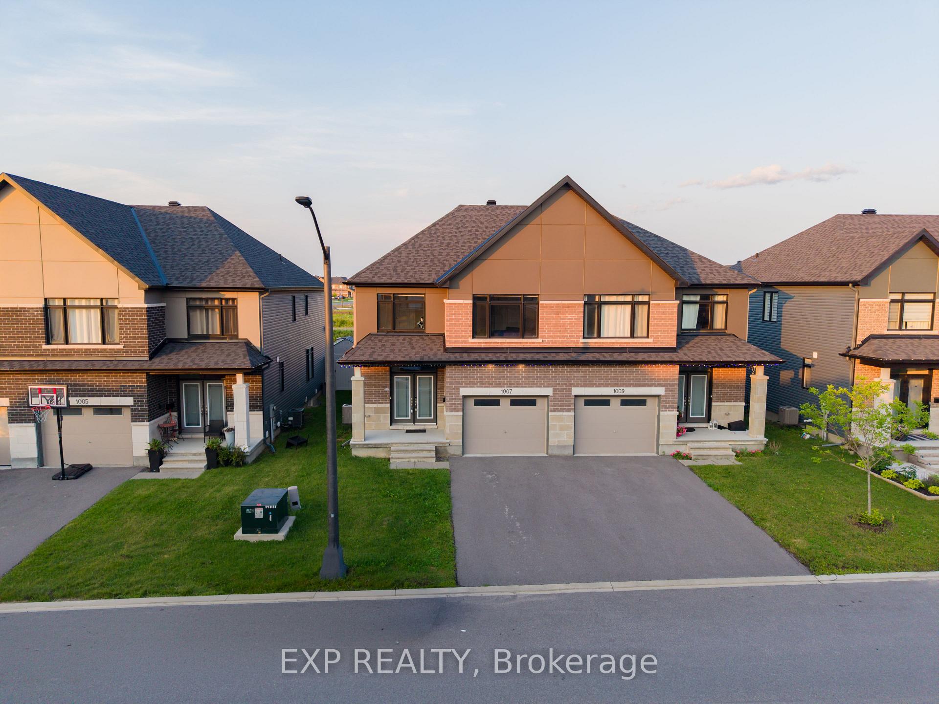 Photo 10 of 1007 Hydrangea Avenue, Ottawa, Riverside South/Gloucester Glen — HOMEH